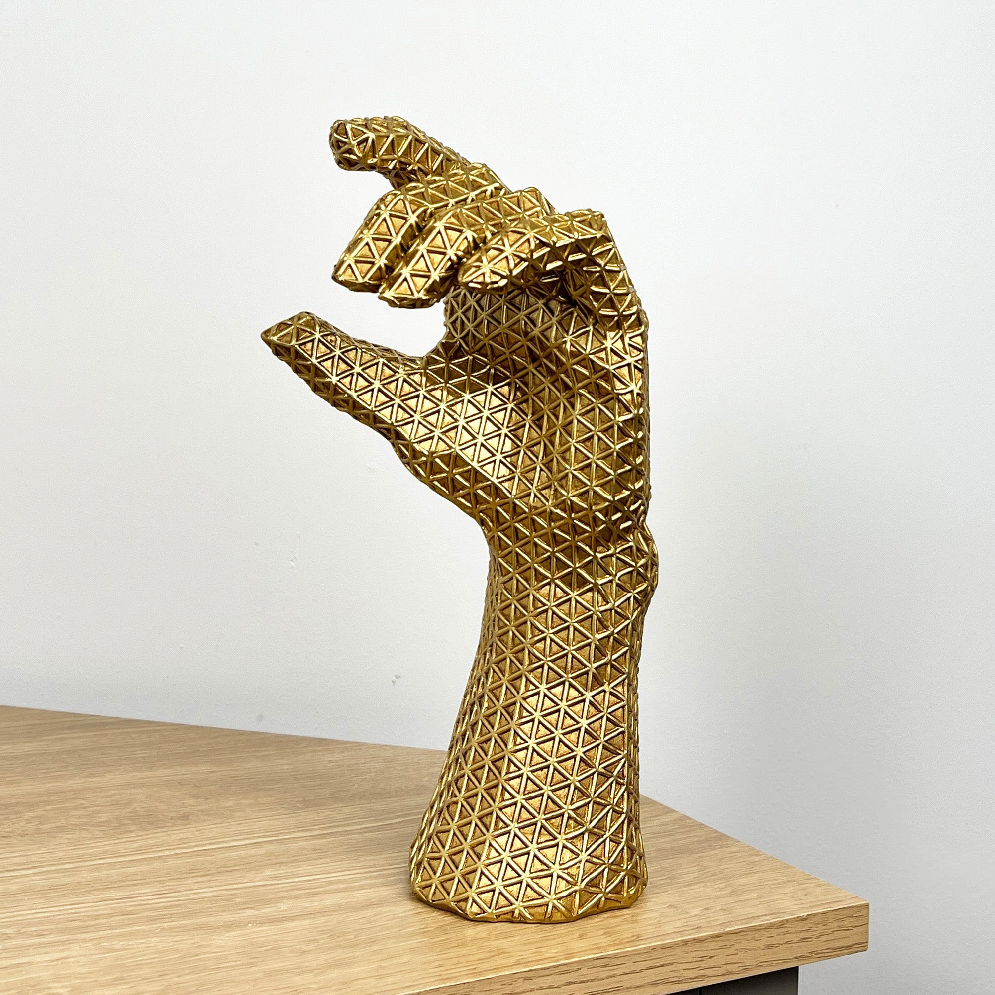 28cm Gold Hand Ornament – Resin