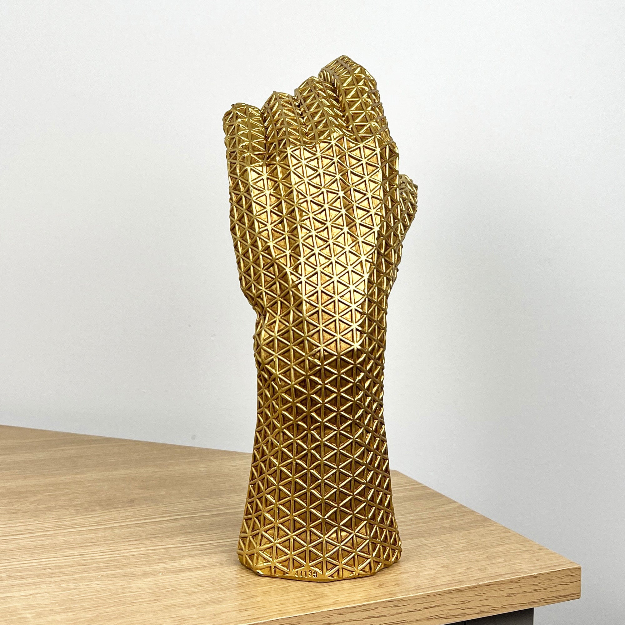 28cm Gold Hand Ornament – Resin