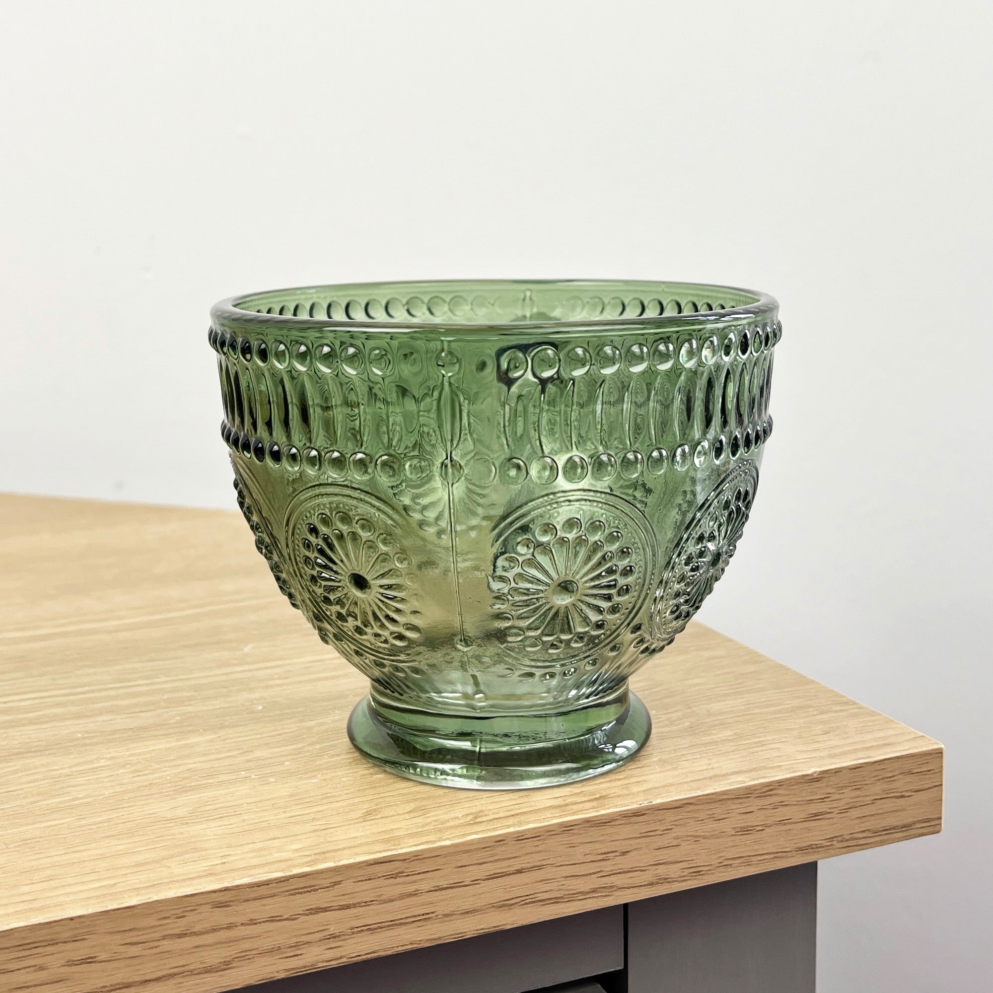 Set of 2 Vintage Style Glass Mugs – Green