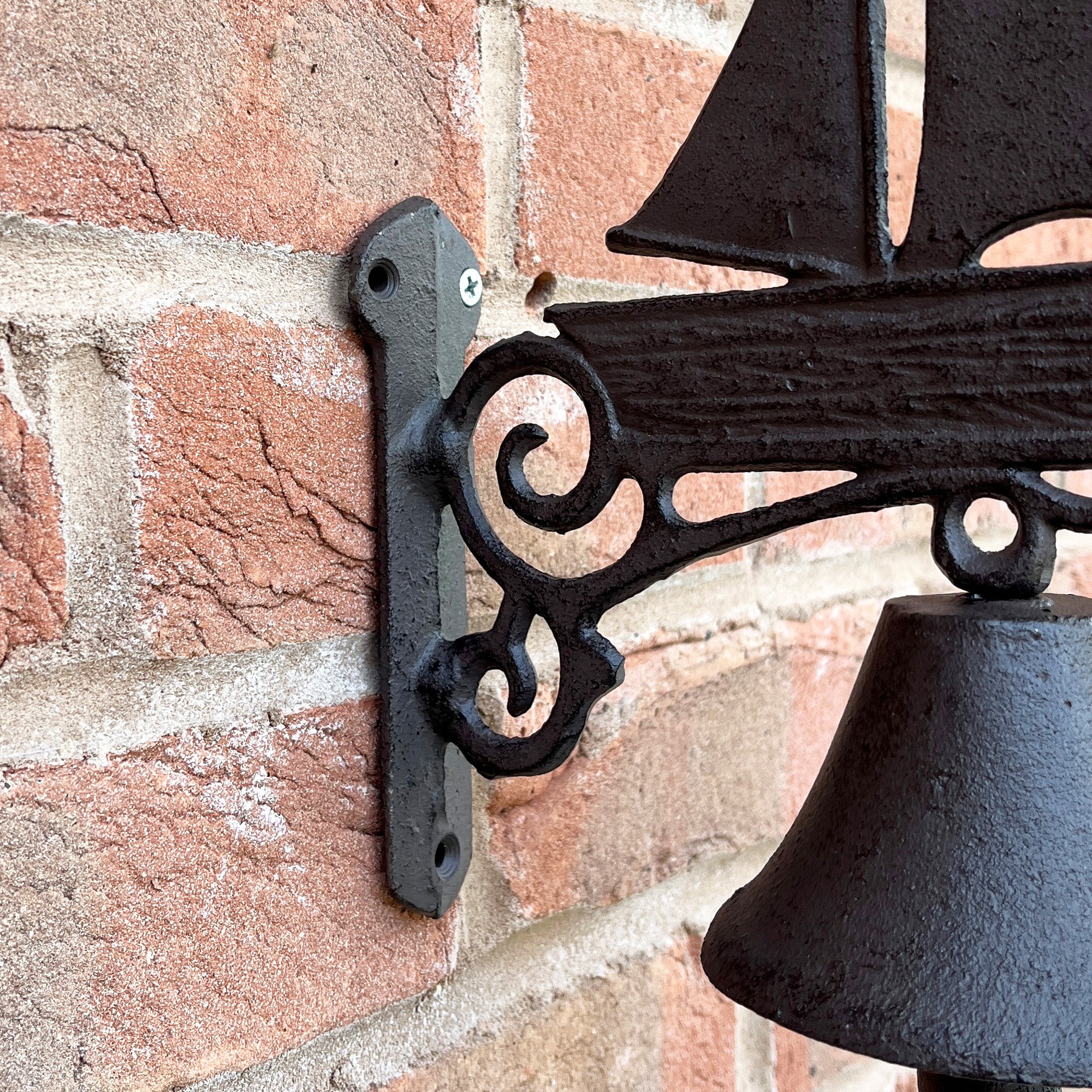 23cm Nautical Ship Garden Wall Bell – Cast Iron