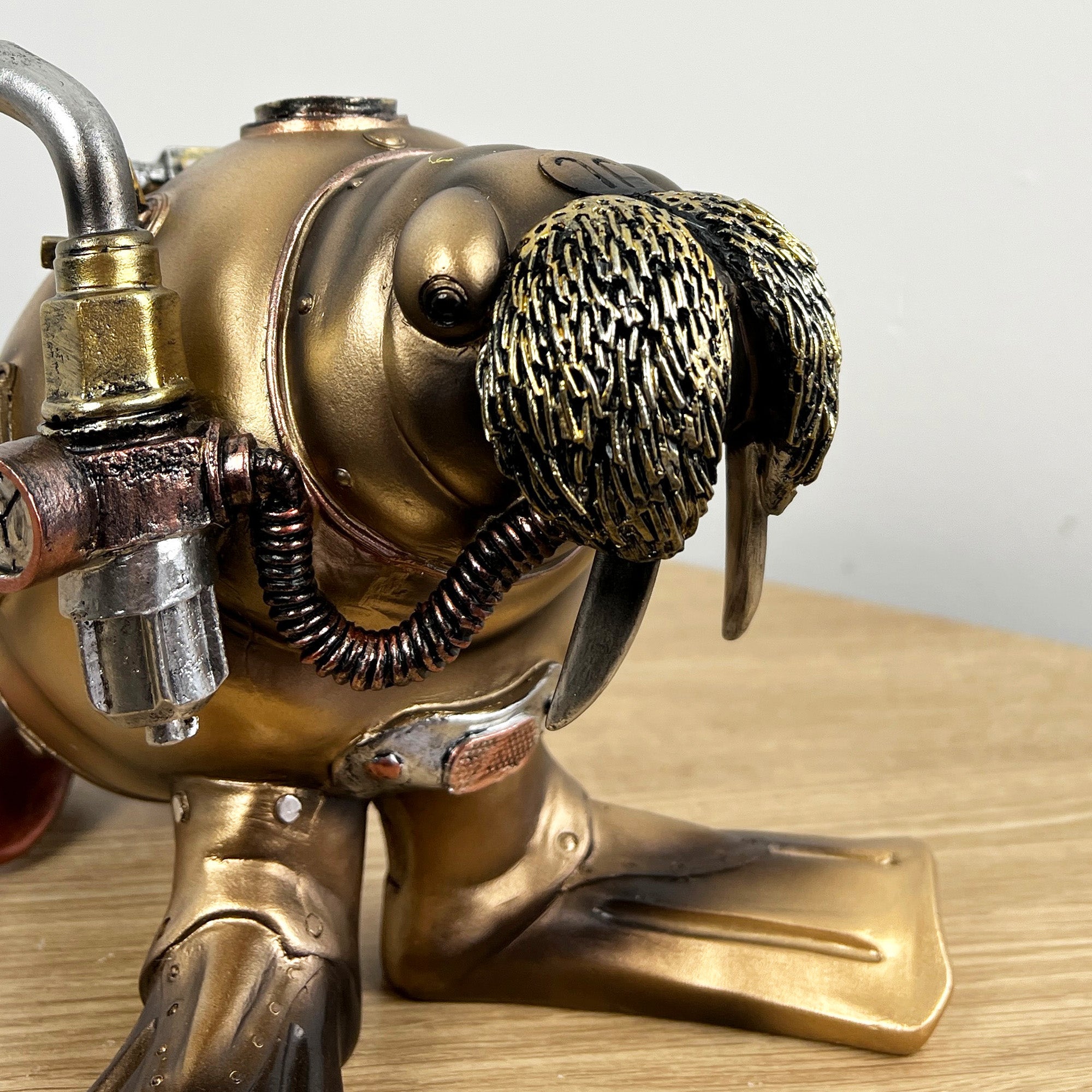 17cm Steampunk Walrus Ornament - Resin
