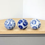 Set of 3 Decorative Balls for Bowls – White & Blue