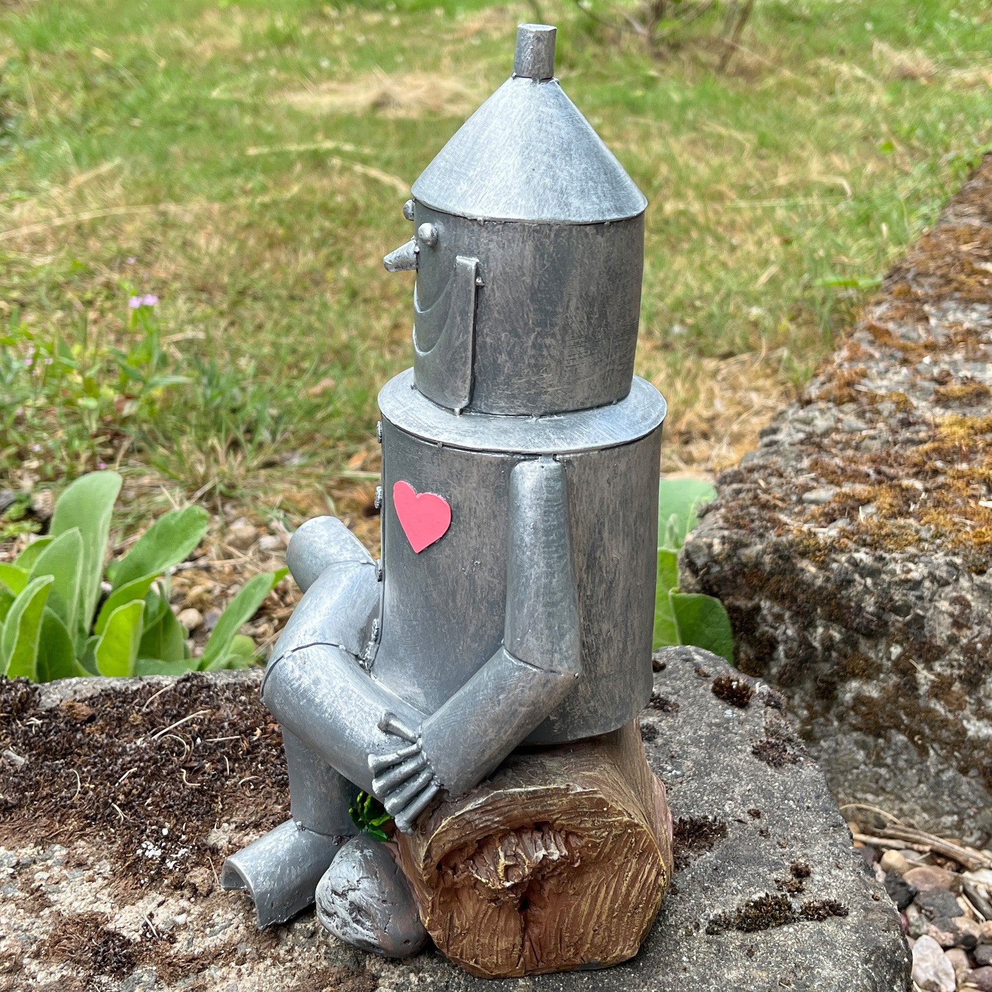 20.5cm Resin Tin Man Sitting on Log Garden Ornament