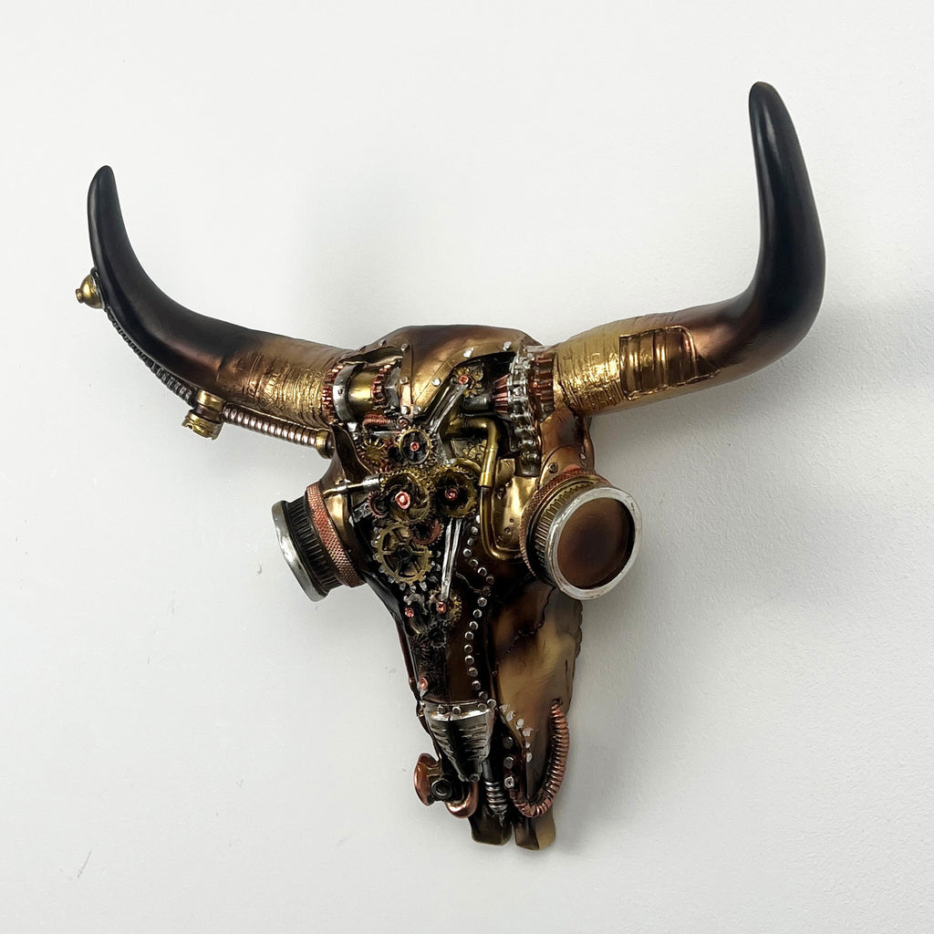 30.5cm Steampunk Cow Skull with Horns Wall Decoration – Resin