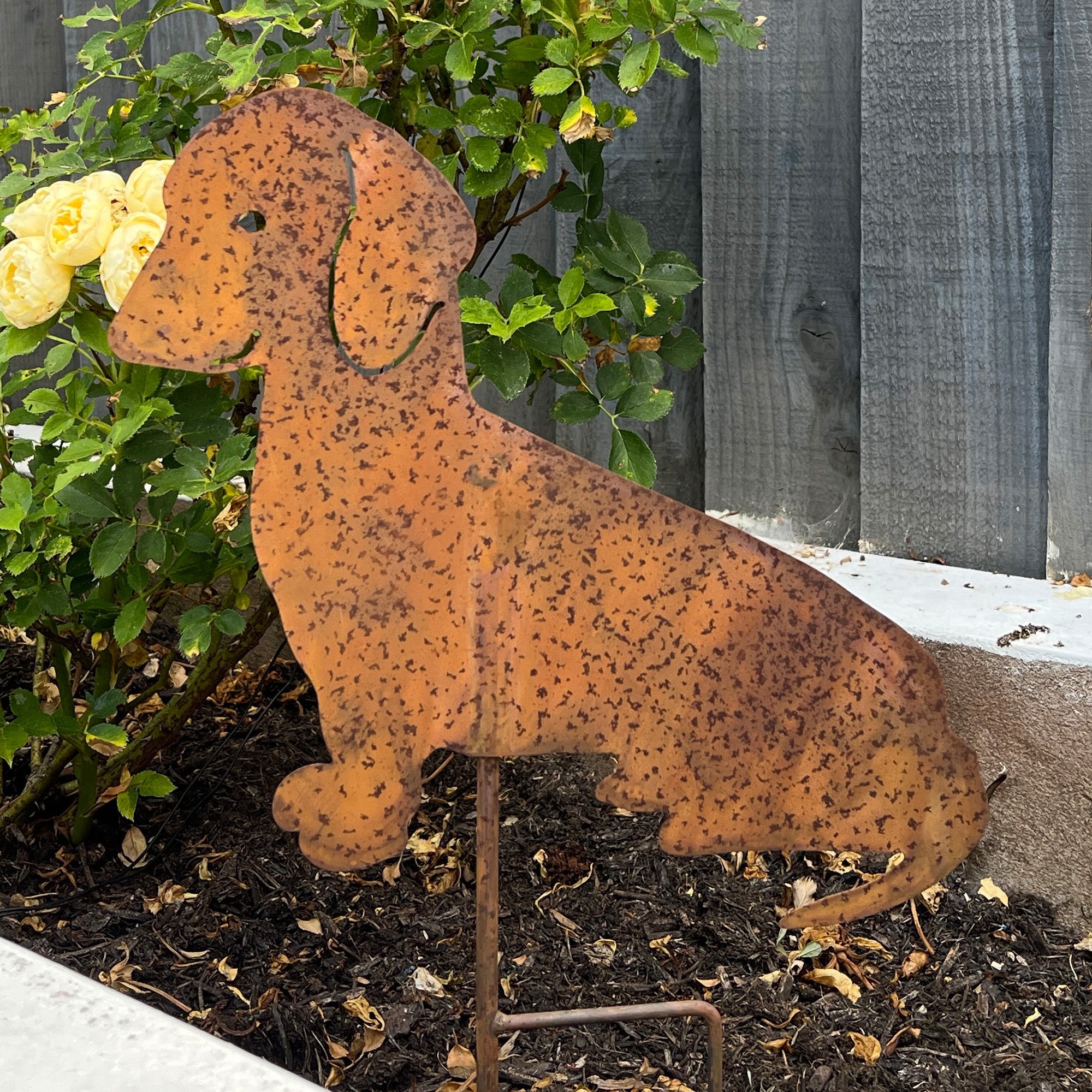 Sitting Dog Metal Stake Garden Ornament - Rusty