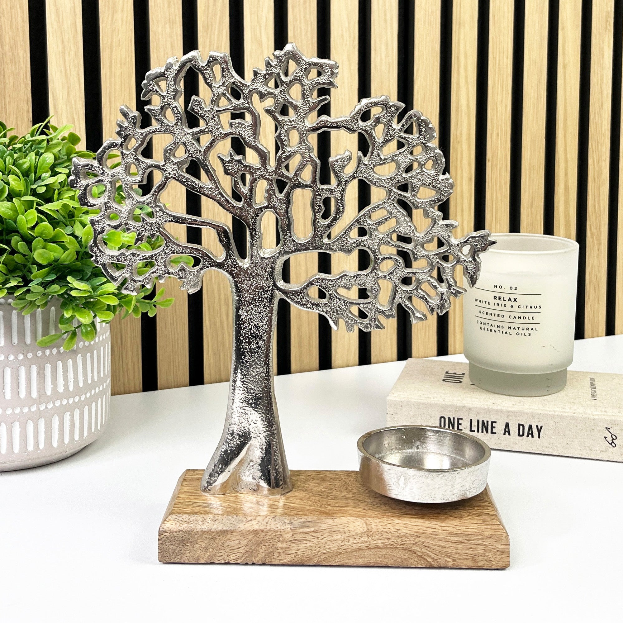 26.5cm Metal Tree of Life Candle Holder / Ornament