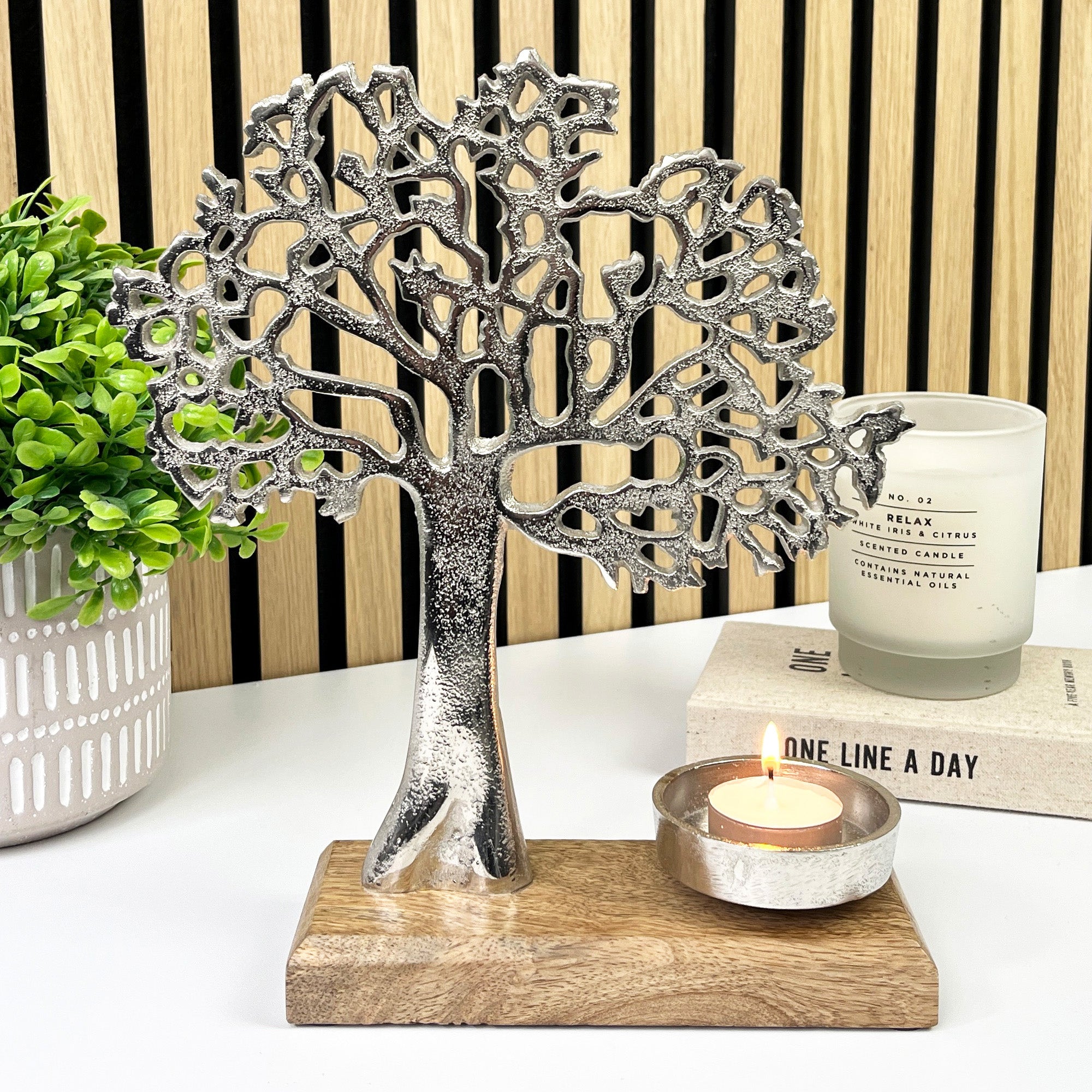 26.5cm Metal Tree of Life Candle Holder / Ornament