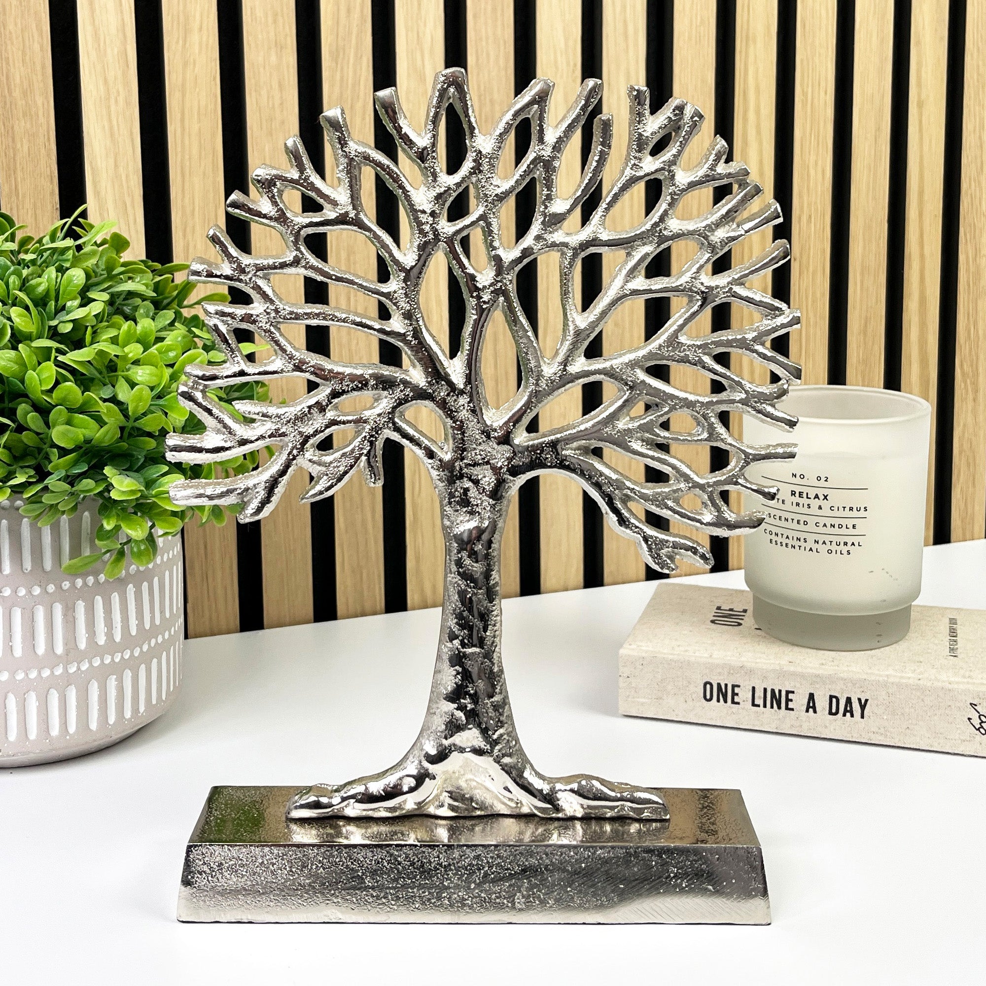 27.5cm Metal Tree of Life Ornament - Silver
