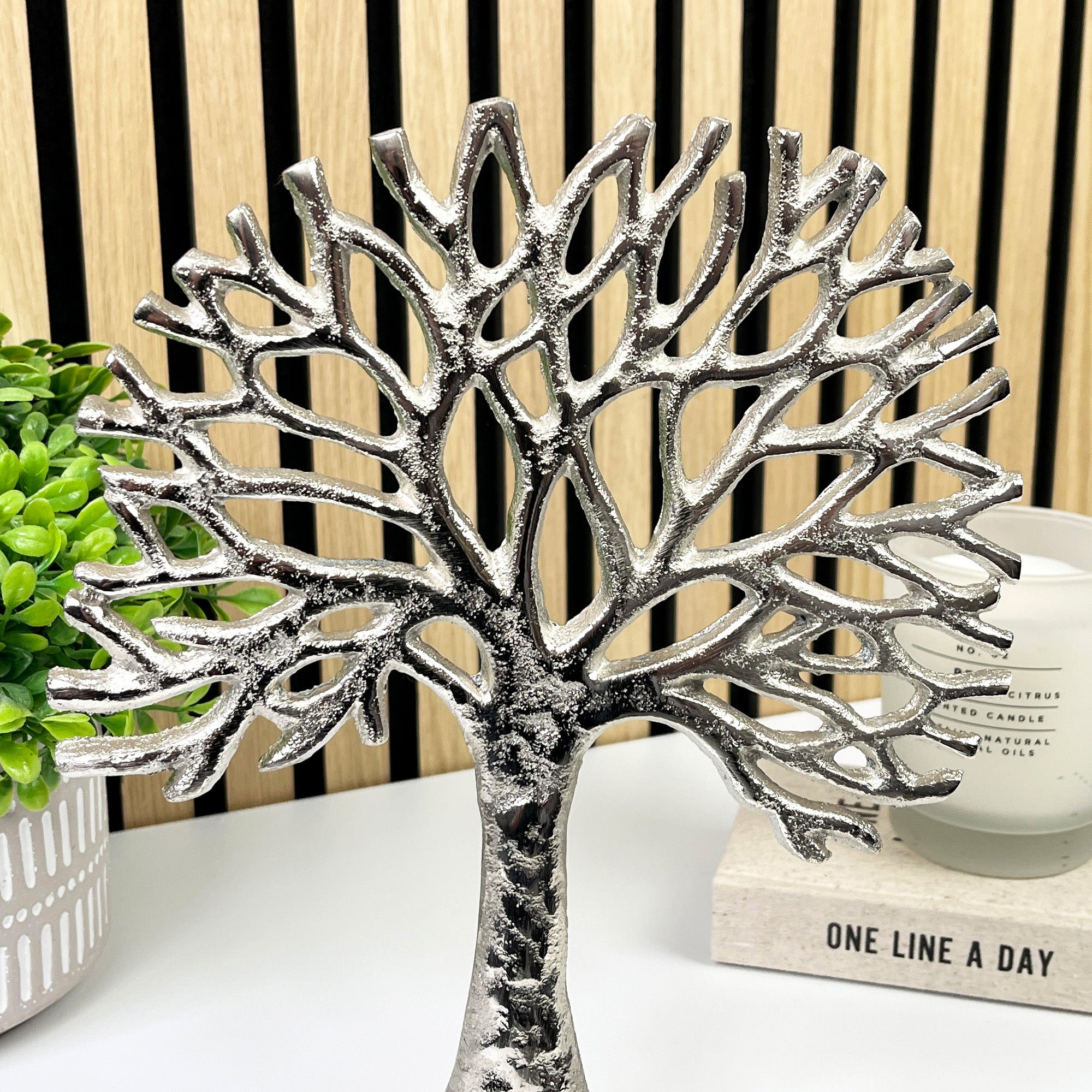 27.5cm Metal Tree of Life Ornament - Silver