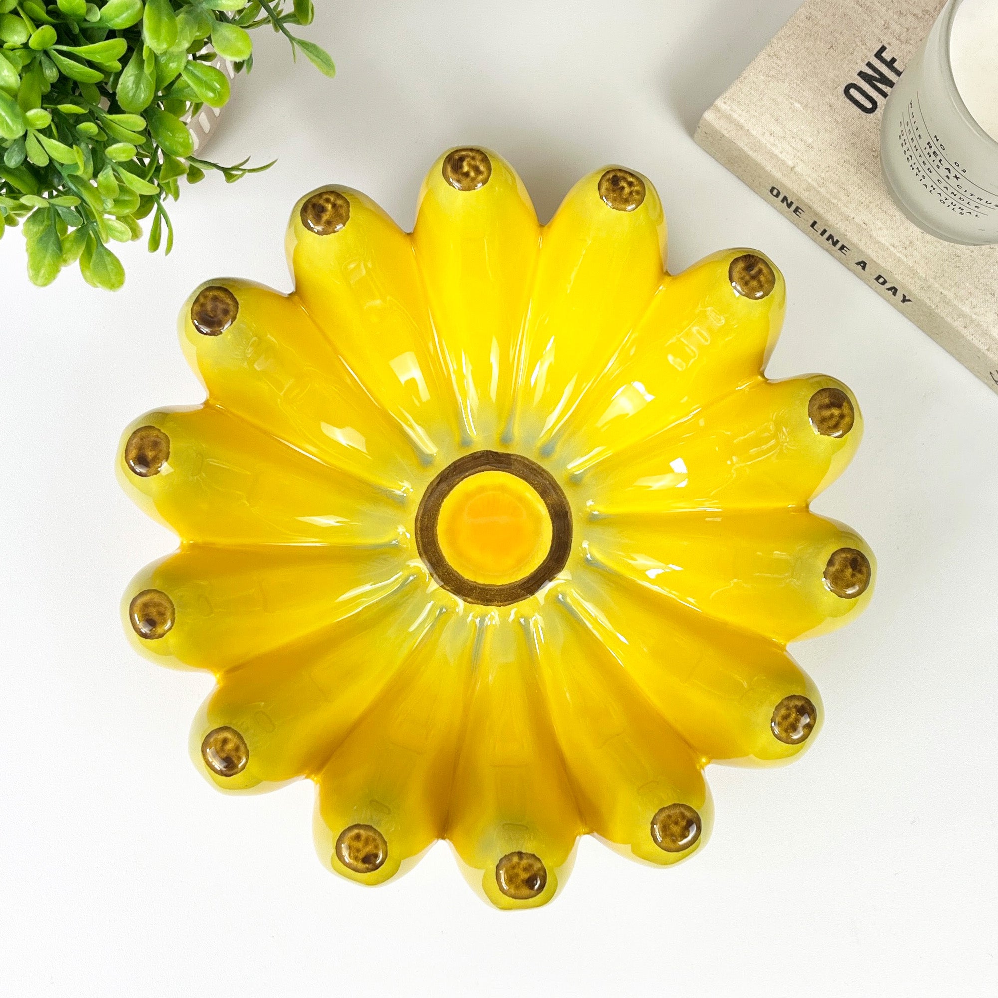25.5cm Novelty Round Banana Bowl - Ceramic