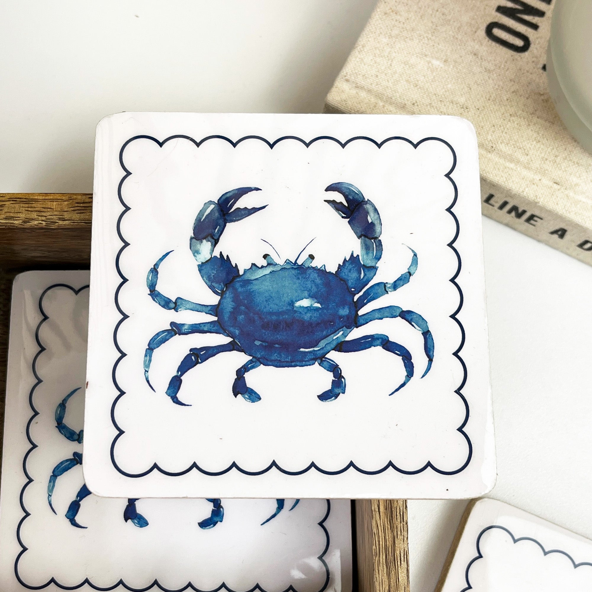 Set of 4 Wooden Coasters in Holder – Crab