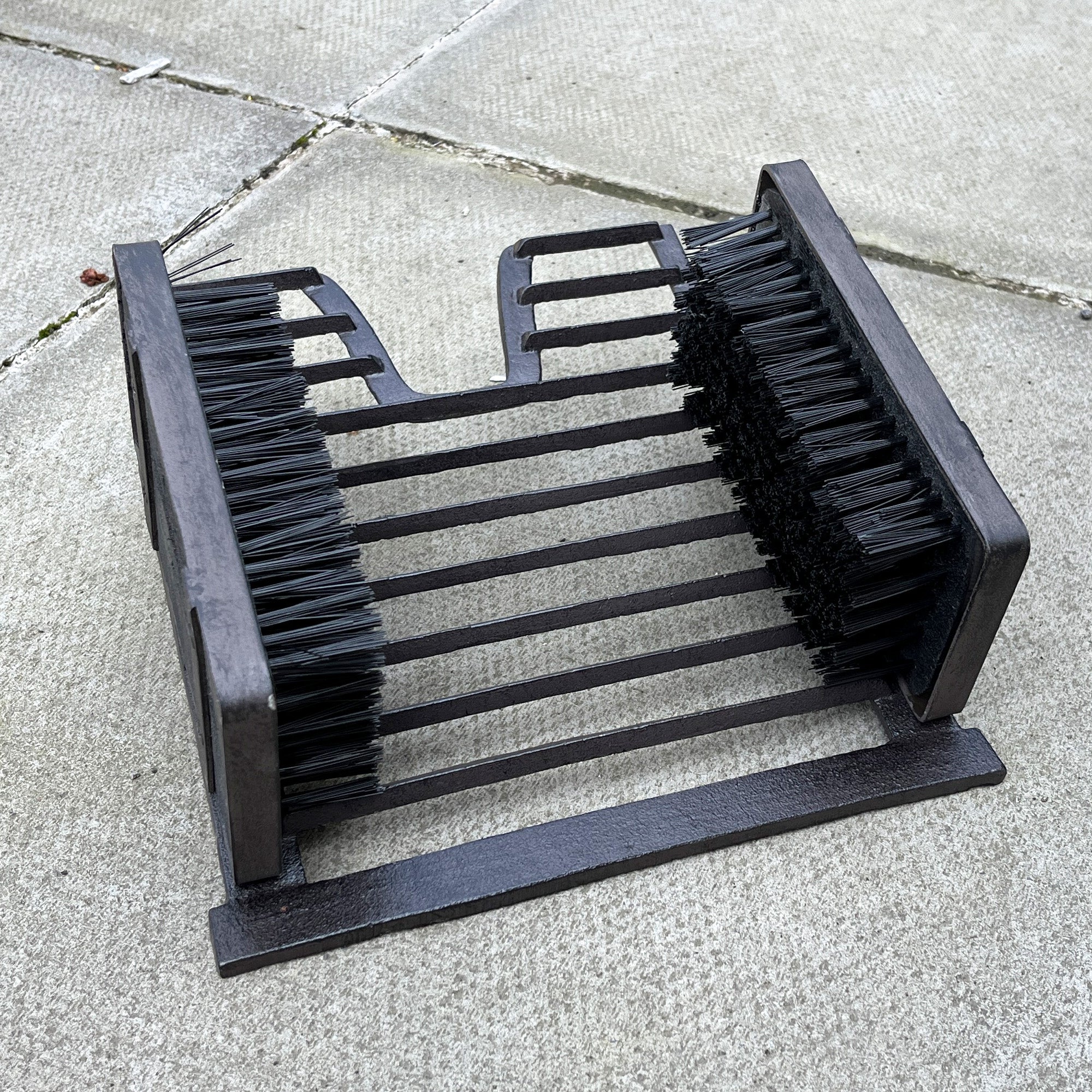 Cast Iron Boot Scraper / Boot Jack Remover