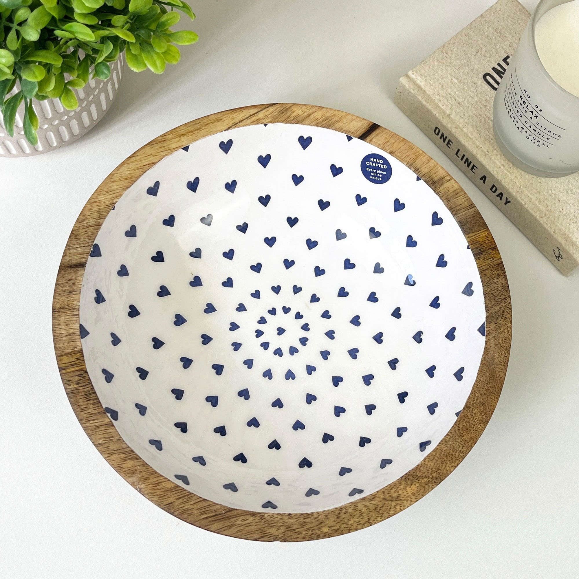 24.5cm Decorative Wooden Bowl with Enamel Hearts Pattern