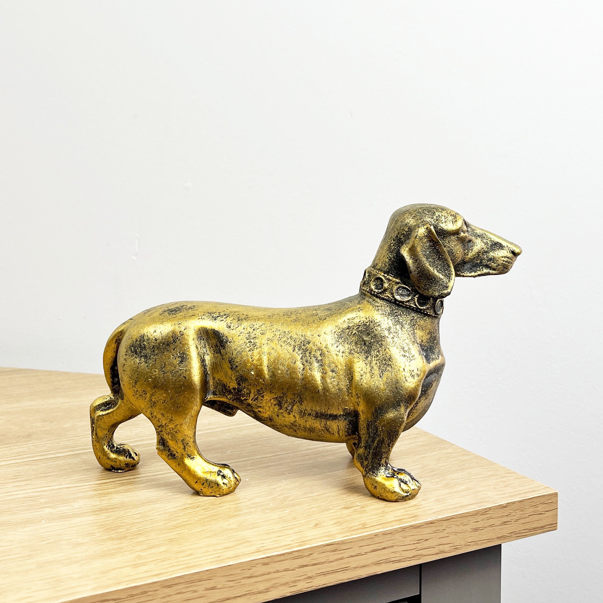 20.5cm Gold Dachshund Ornament – Resin