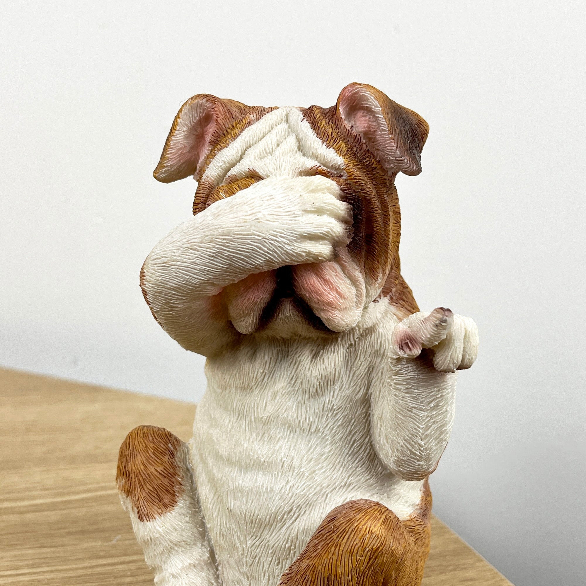 14.7cm Cheeky Eyes Covered British Bulldog Ornament – Resin