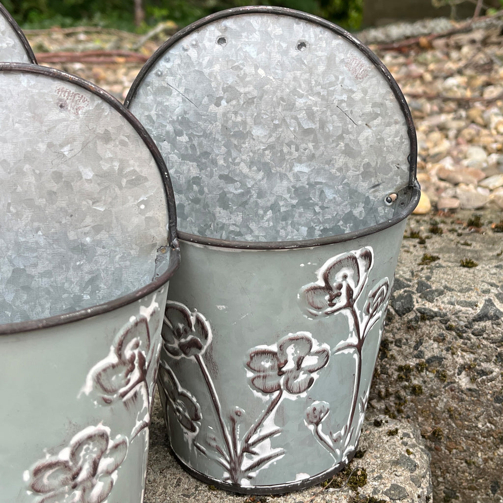 Set of 3 Small Wall Mounted Garden Planters – Metal