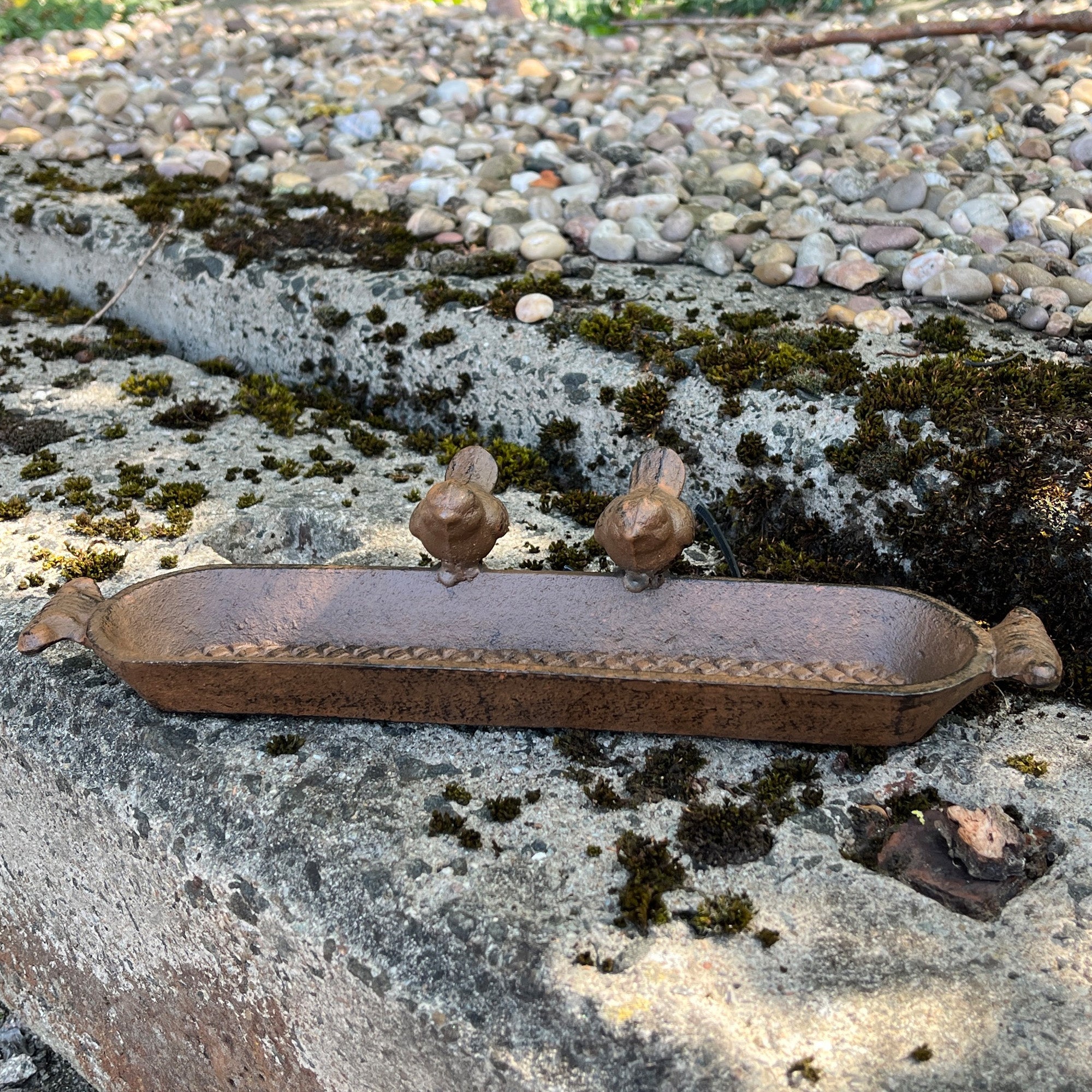 30.5cm Rustic Bird Feeder Tray / Trough - Cast Iron