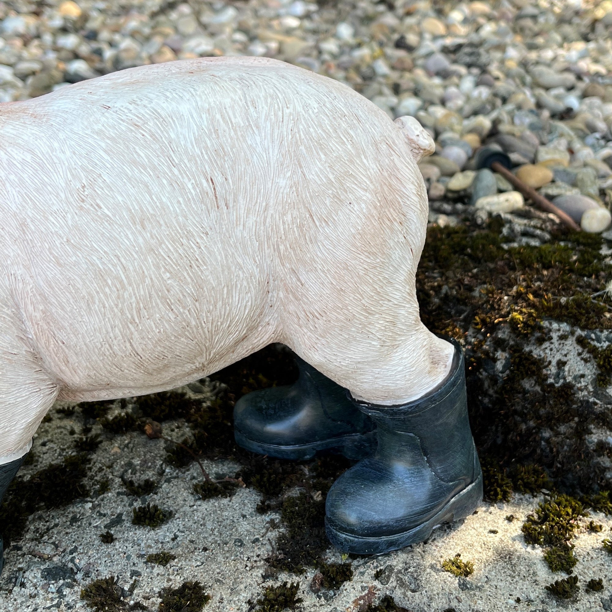 30.5cm Pig in Straw Hat and Wellies Garden Ornament - Resin