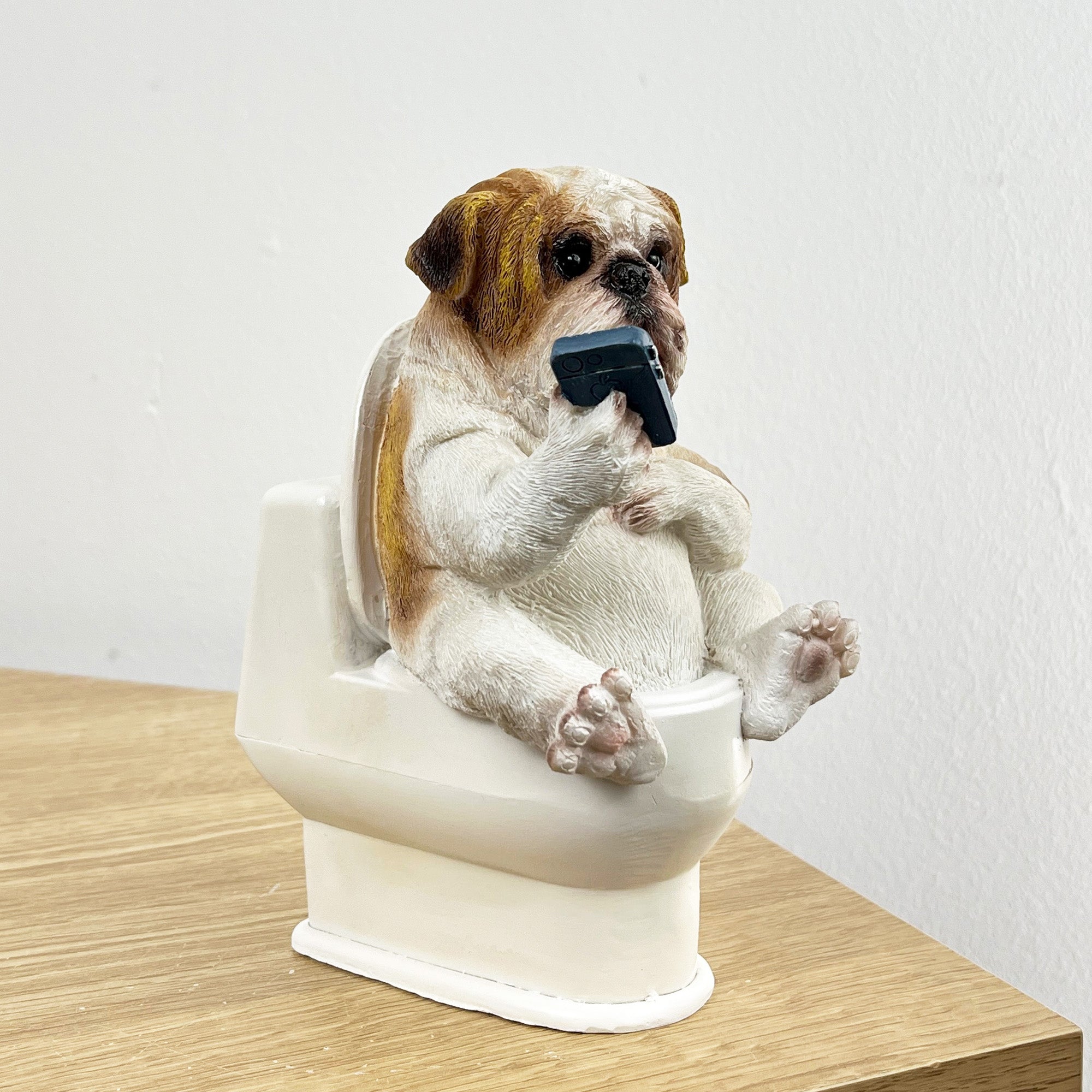 15cm Funny British Bulldog on Toilet with Phone Ornament / Figurine - Resin