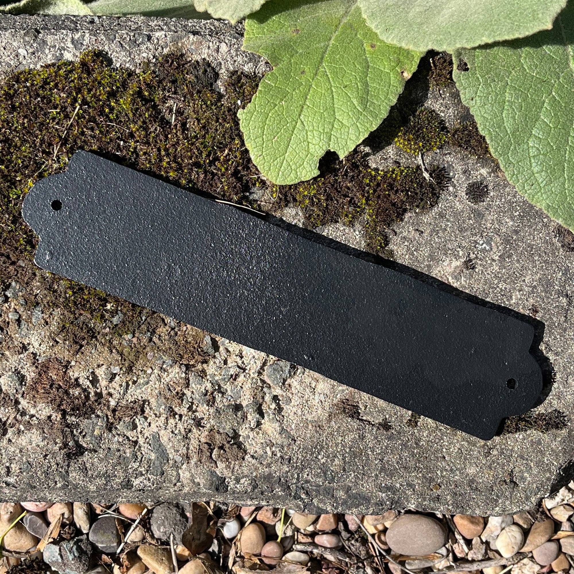 26.5cm 'Shed of Shit' Funny Wall Sign / Plaque - Cast Iron