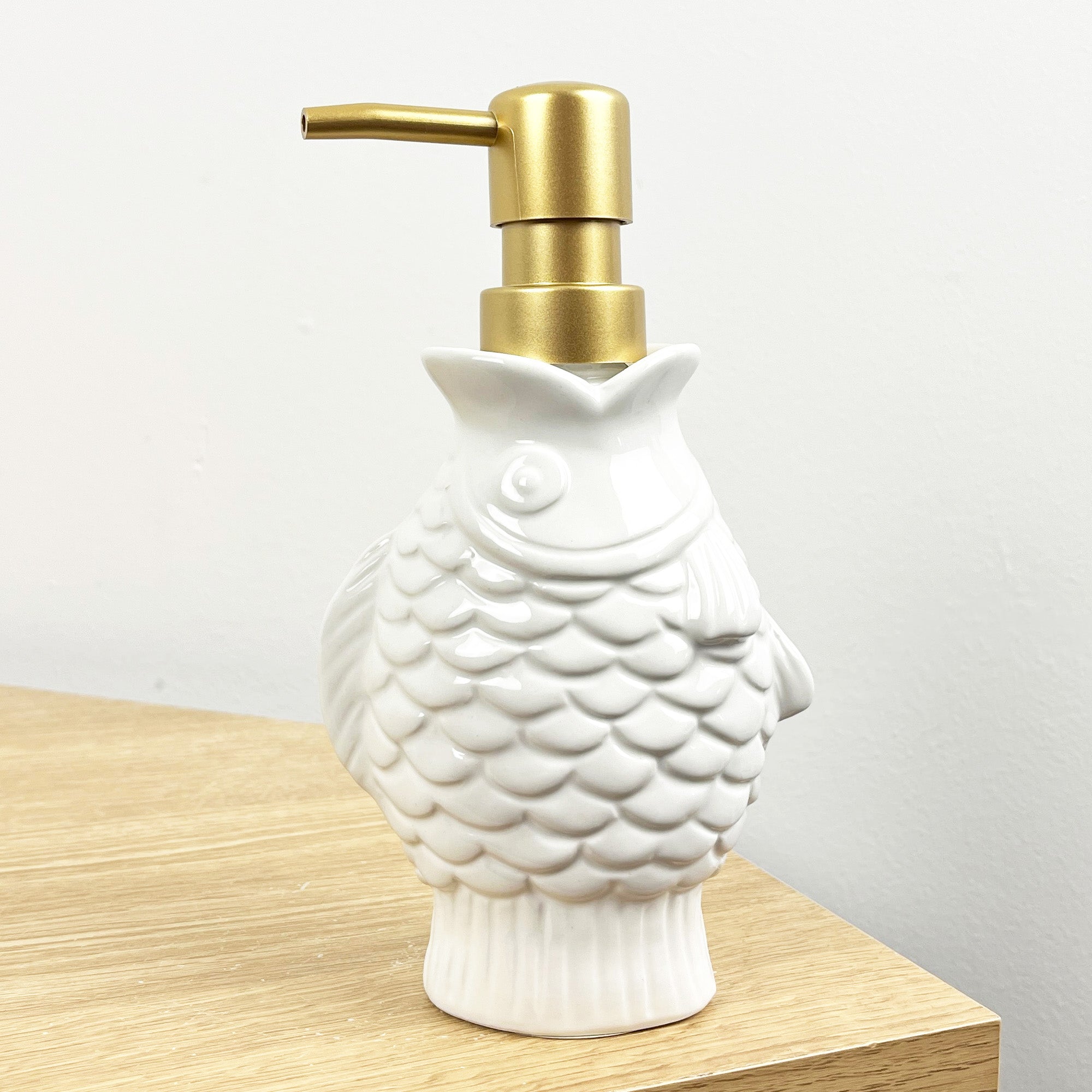 18cm White Fish Lotion Dispenser - Ceramic