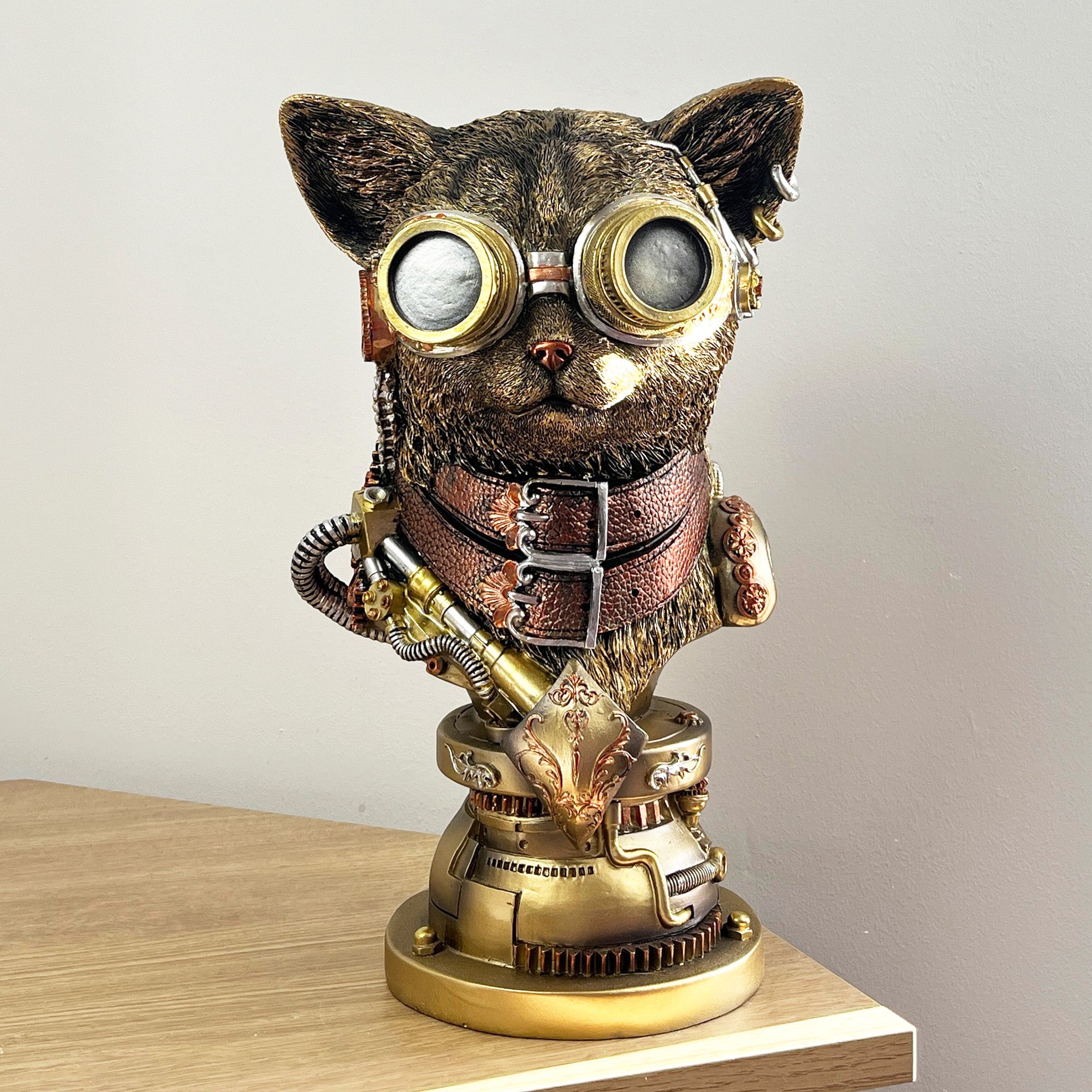 32.5cm Steampunk Cat Bust Ornament / Statue - Resin