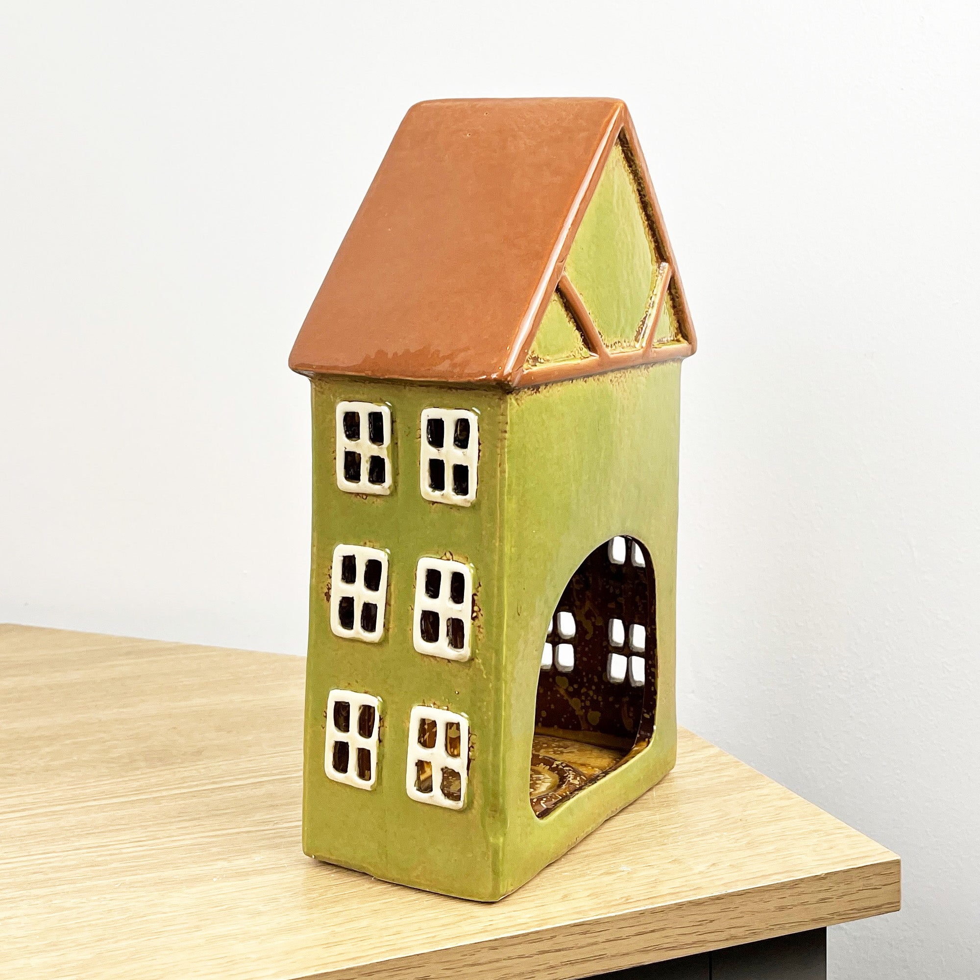 26cm Large Green House Tealight Holder – Ceramic