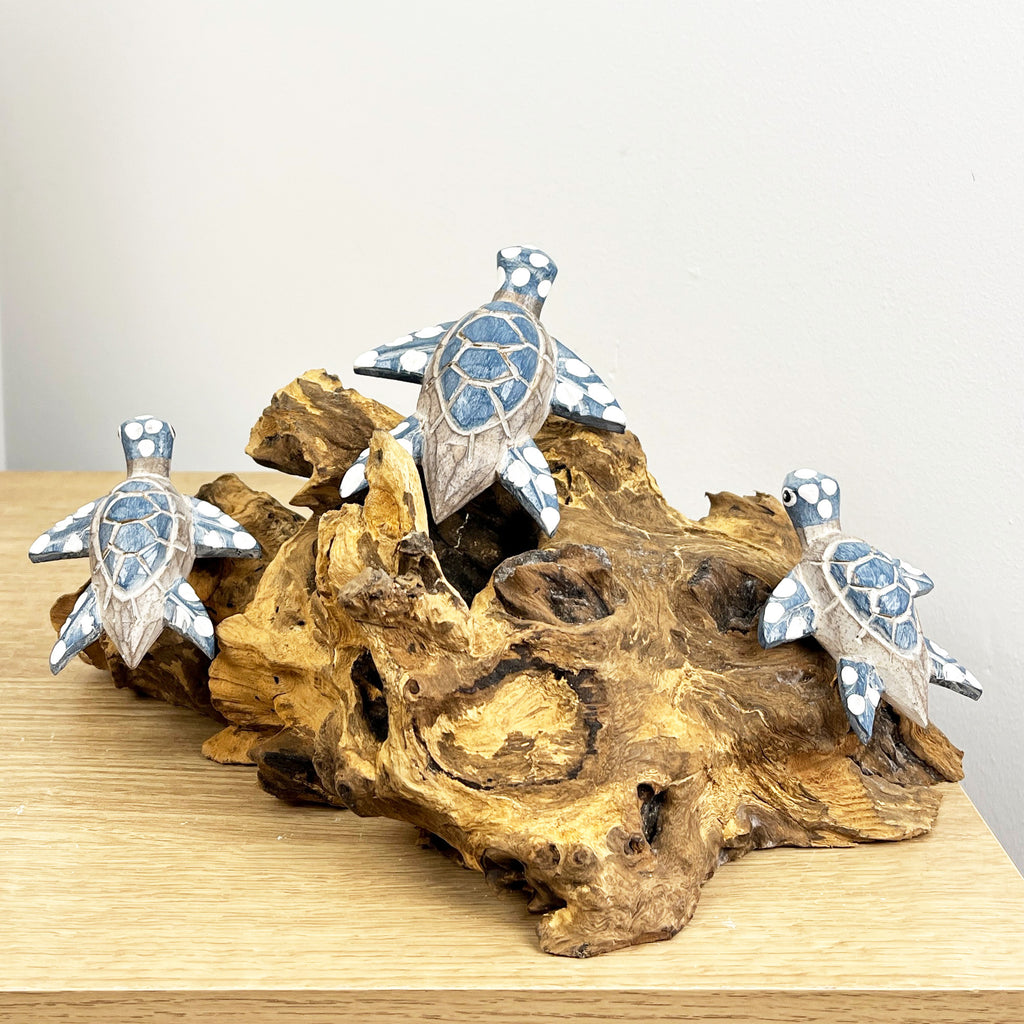 31cm Handmade Turtles on Coral Wooden Ornament / Sculpture