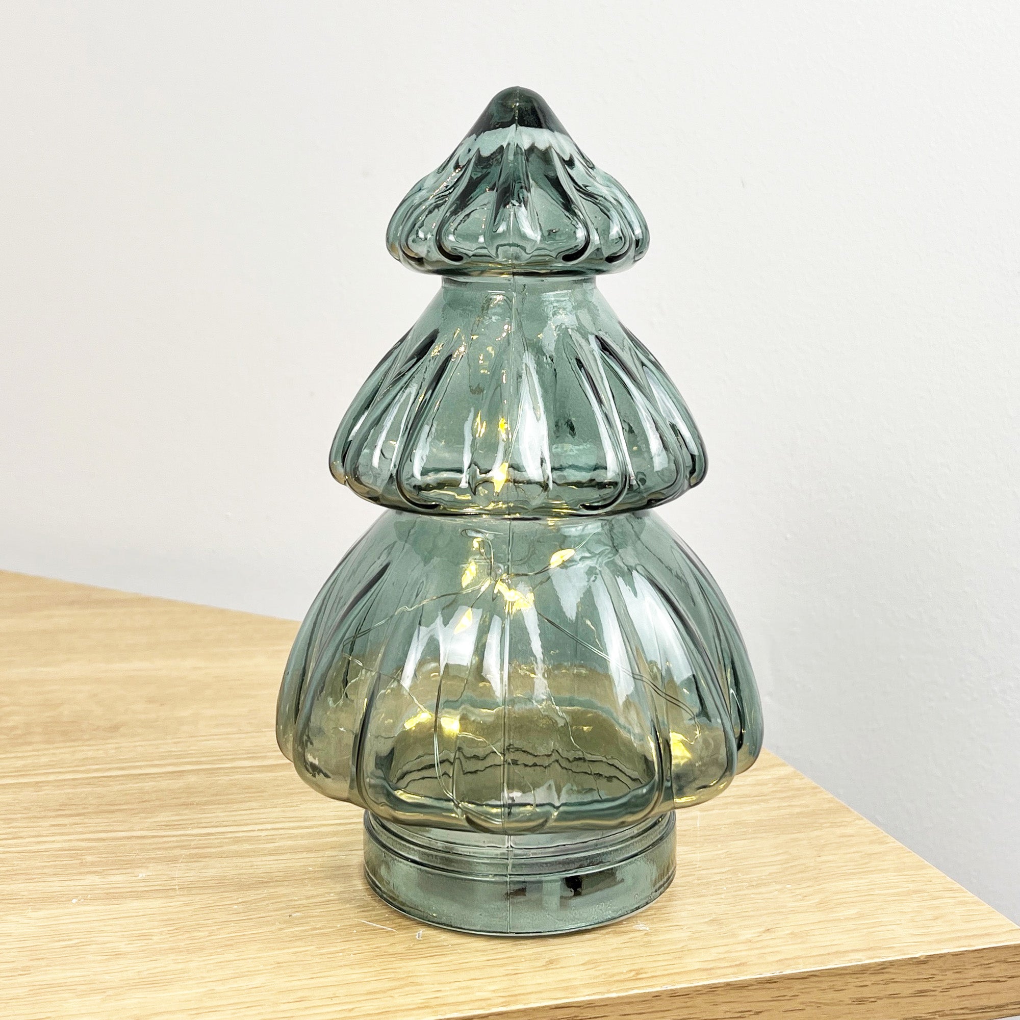 19.5cm Green Glass Christmas Tree Ornament / LED Mood Light