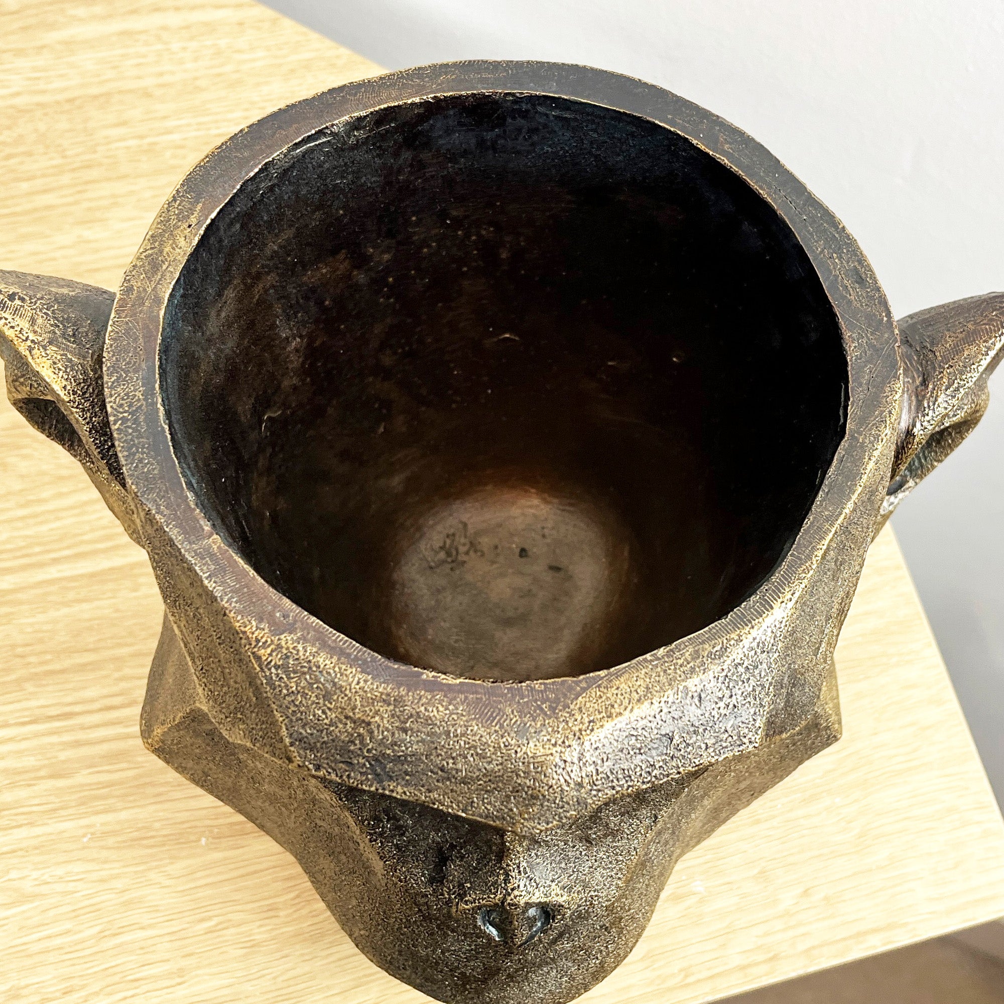 16cm Bronze Monkey Head Plant Pot Holder – Resin