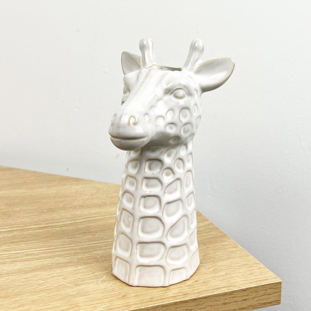 17.5cm Small Giraffe Bud Vase – Ceramic