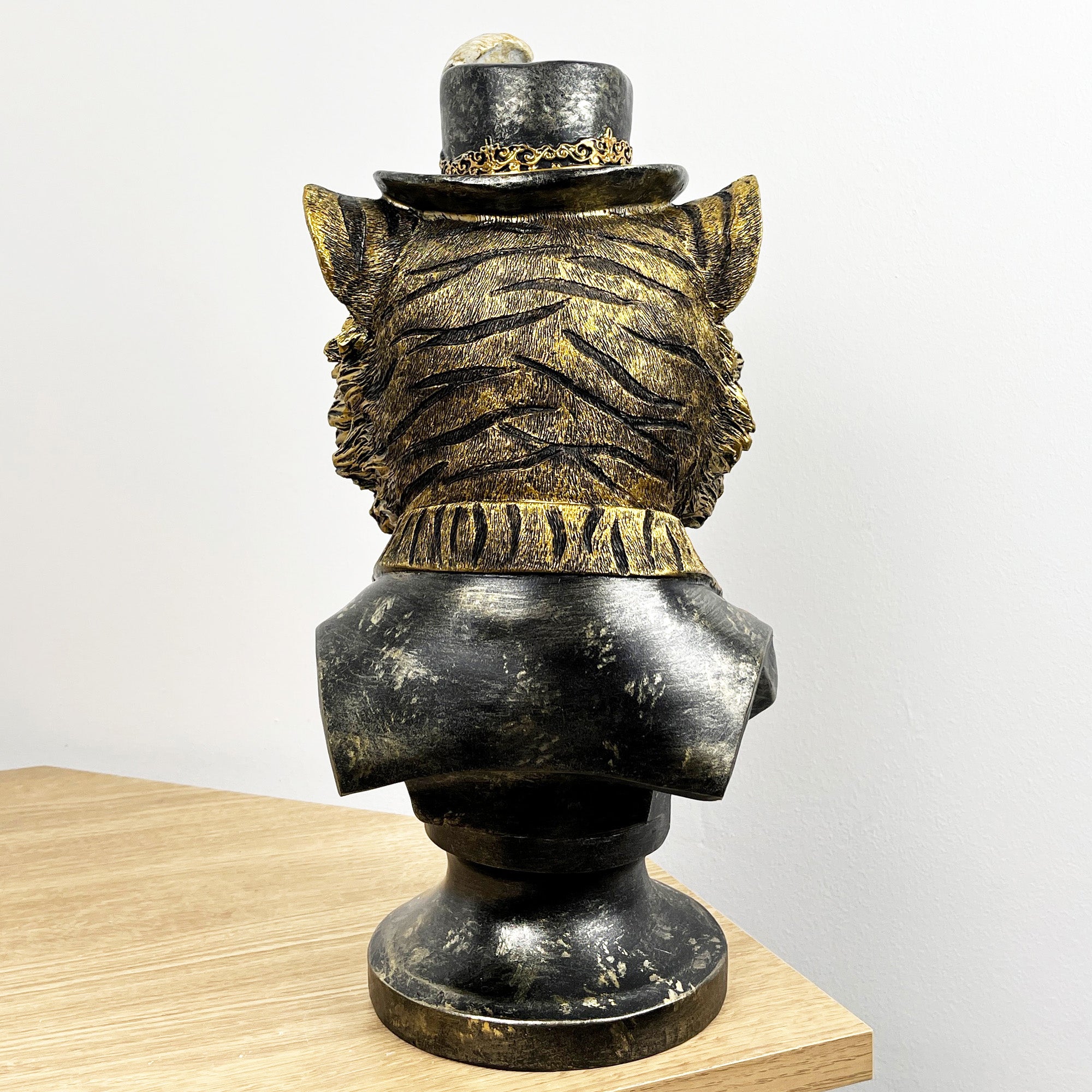 37cm Large Tiger Bust Ornament - Resin