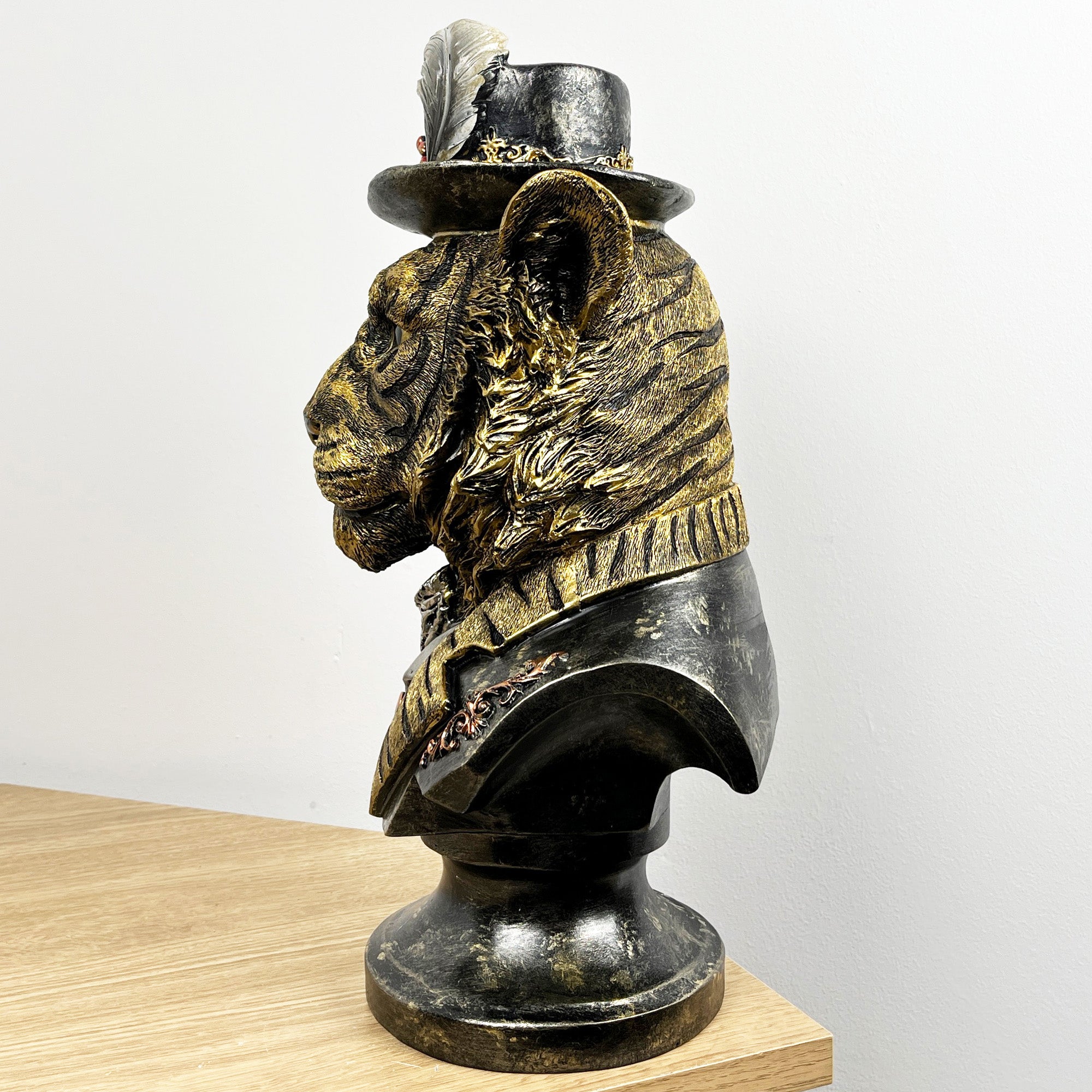 37cm Large Tiger Bust Ornament - Resin