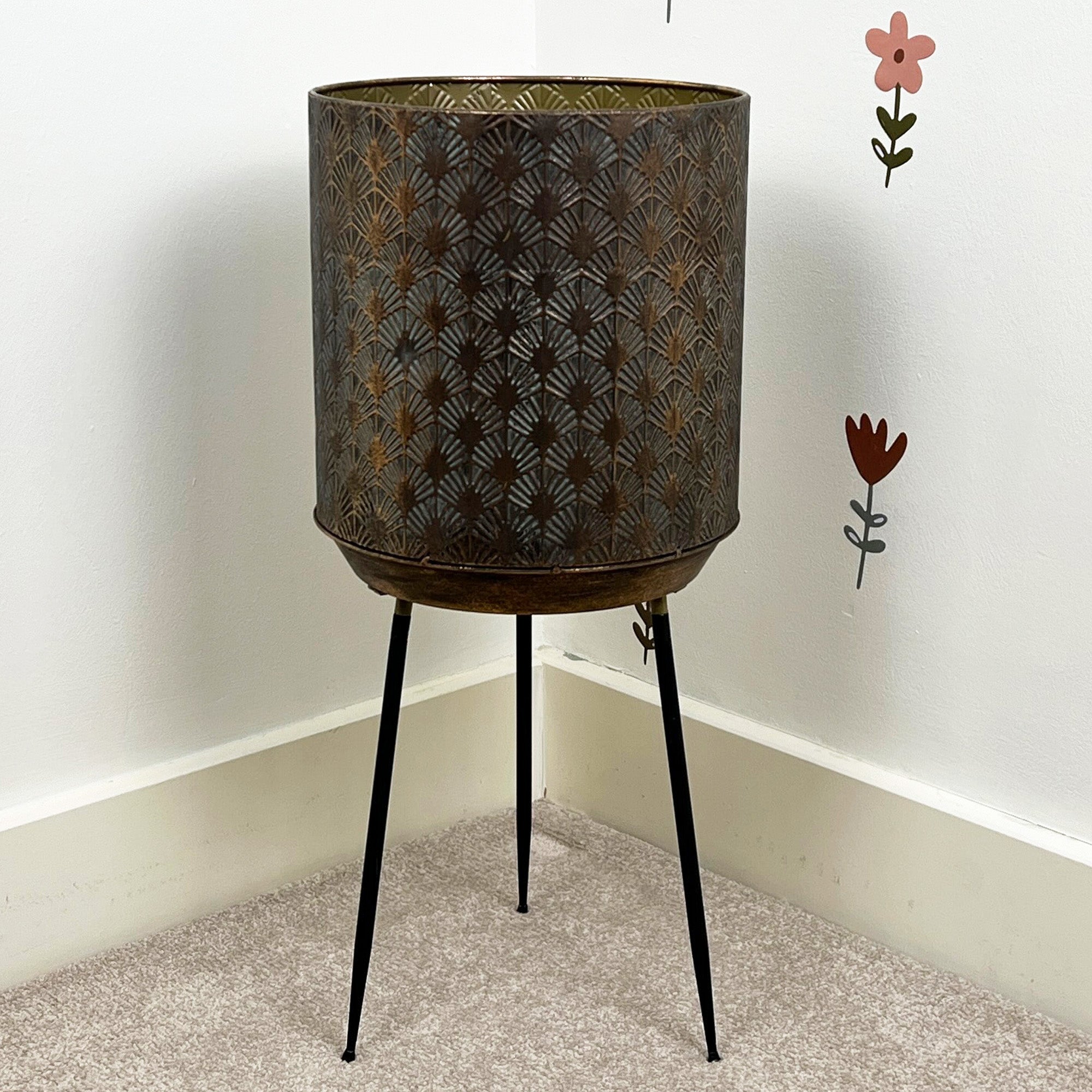 56cm Tall 'Art Deco' Indoor Plant Pot Holder Stand – Metal
