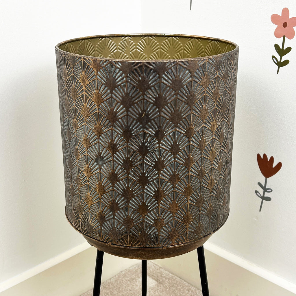 56cm Tall 'Art Deco' Indoor Plant Pot Holder Stand – Metal