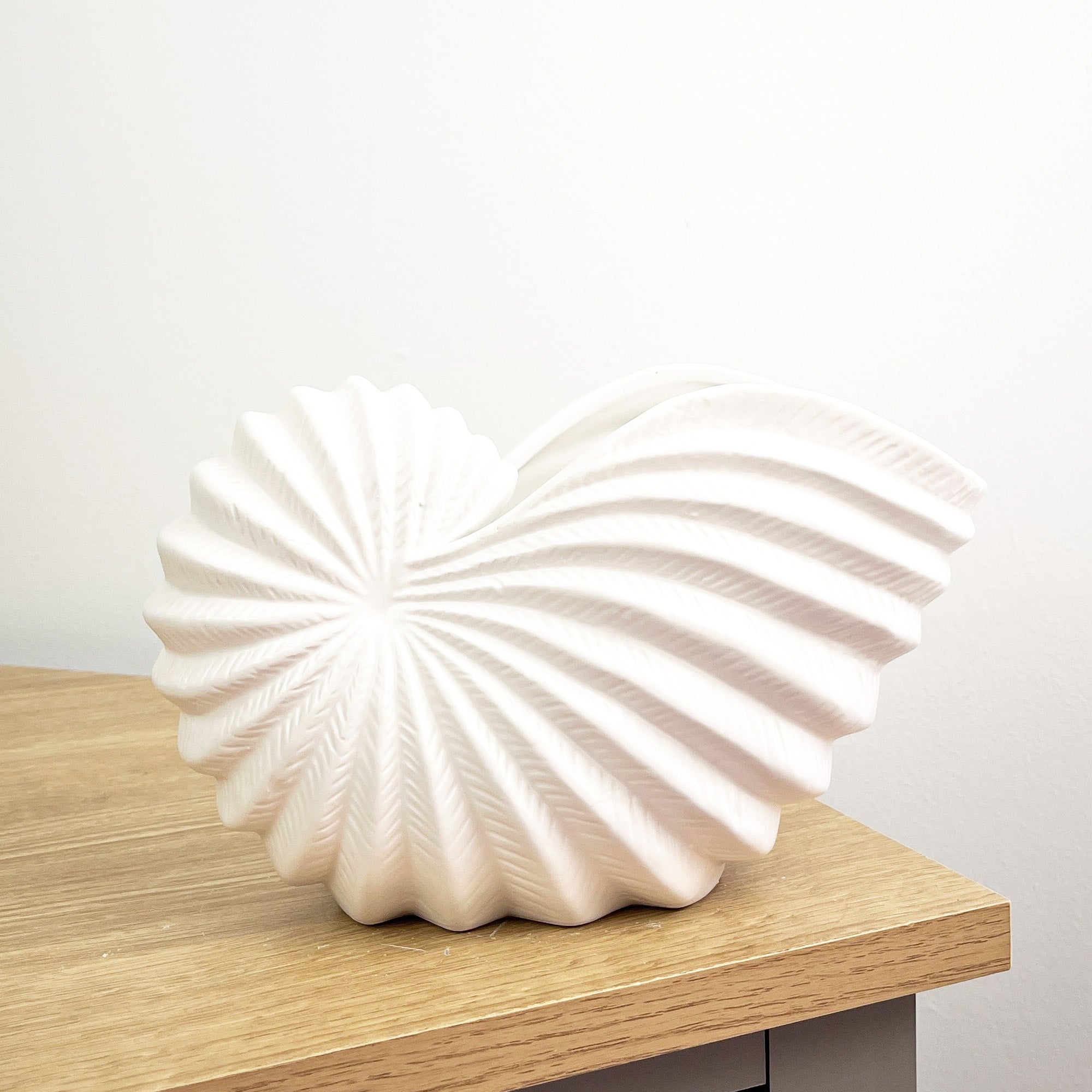 21.5cm Seashell Ornament - Ceramic