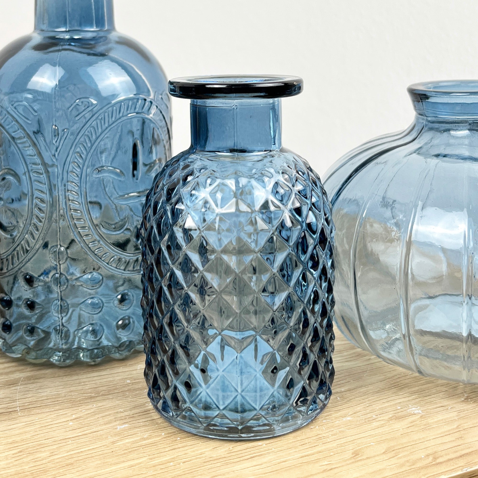 4 Piece Blue Glass Bud Vase Set - Fleur-De-Lis Mix