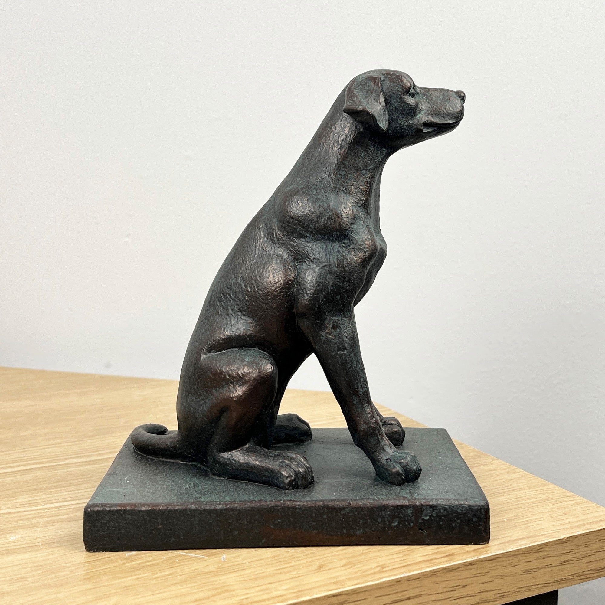 16cm Sitting Dog Ornament on Base – Resin