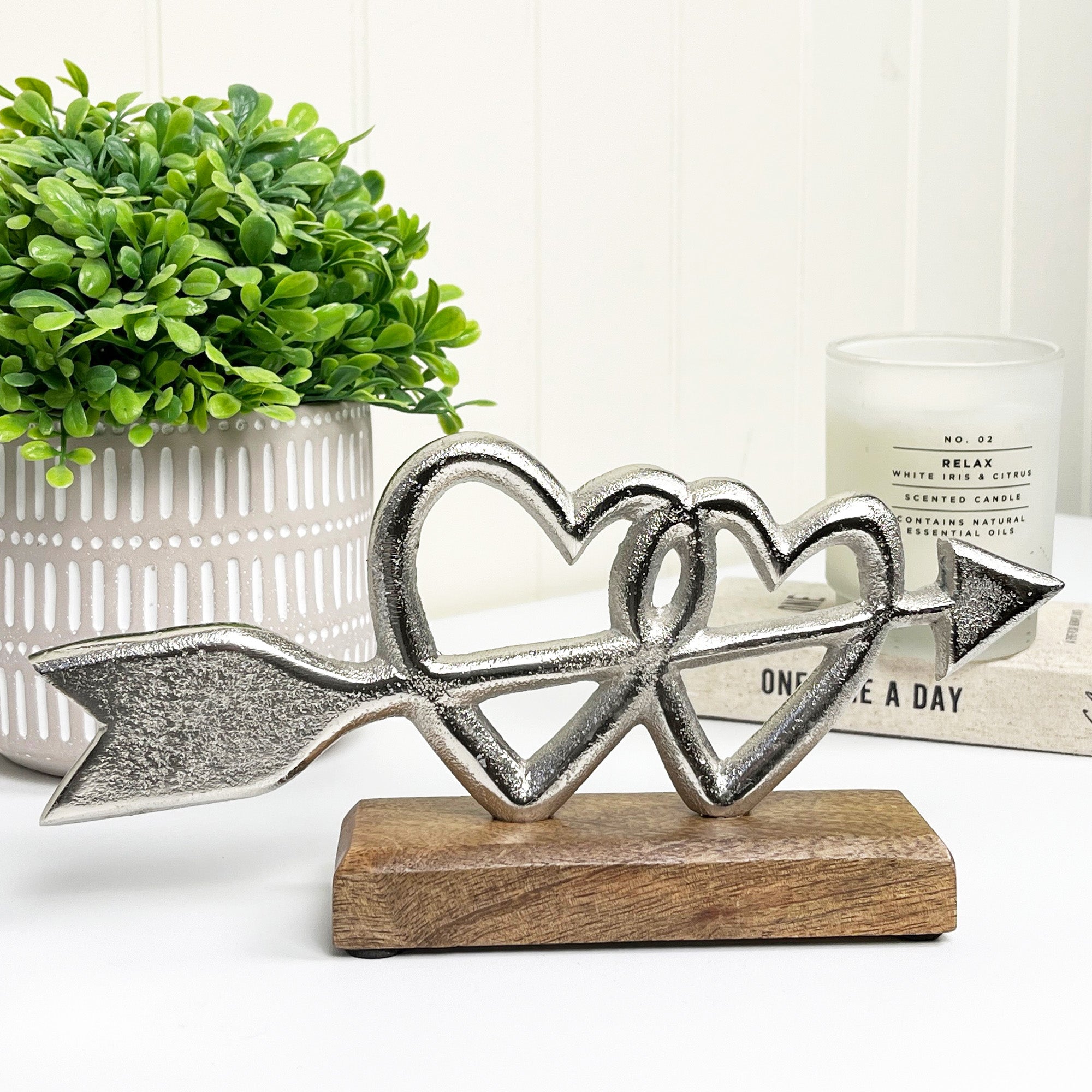 26cm Metal Double Arrowed Hearts Ornament on Wood