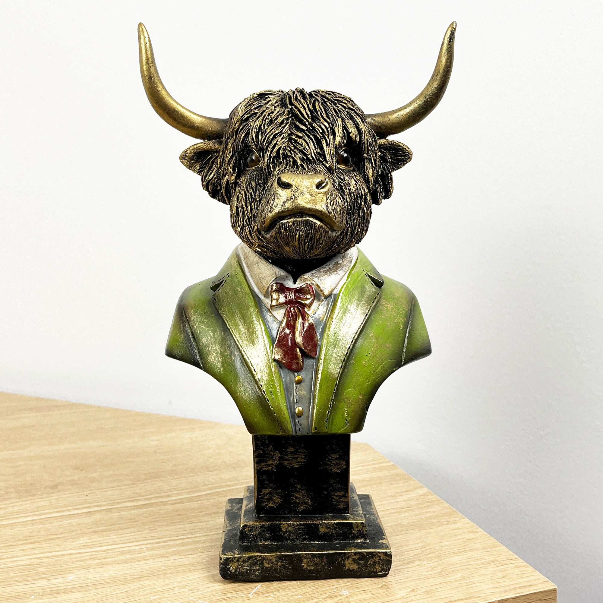 24.5cm Tall Highland Cow Bust Ornament - Resin