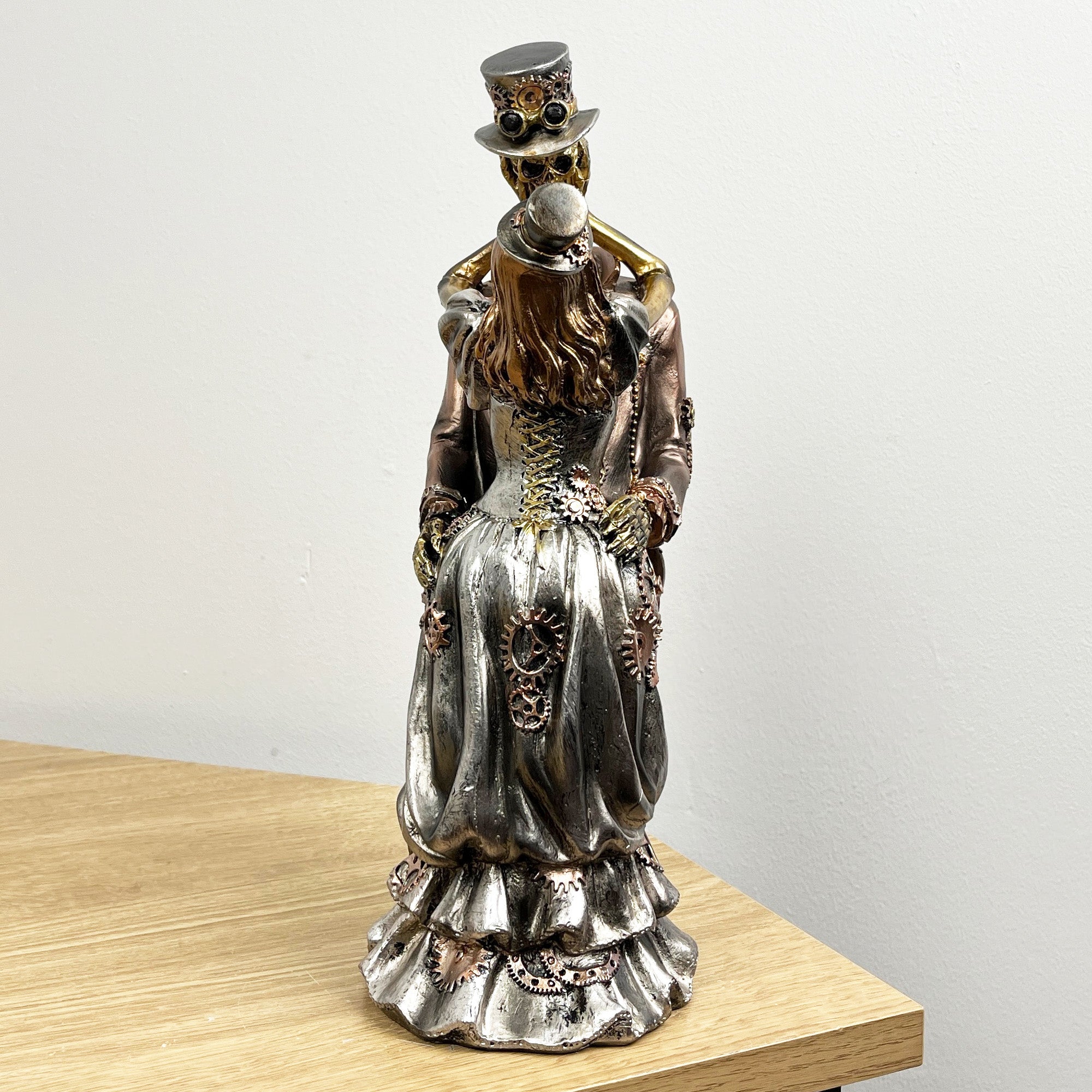 29cm Tall Steampunk Couple Ornament – Resin