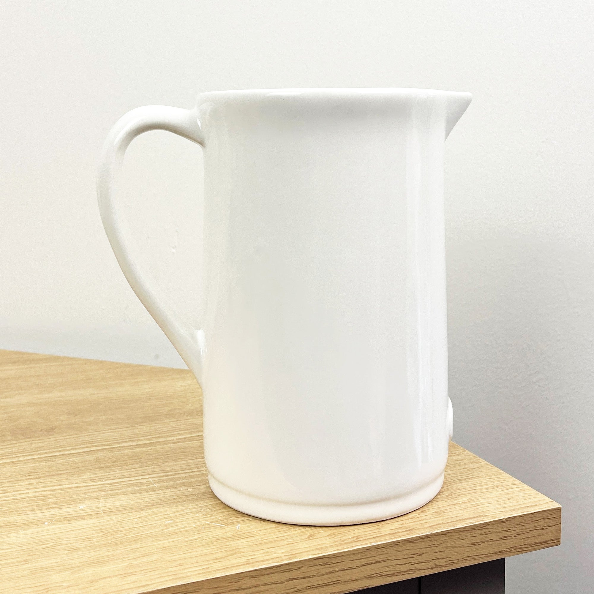 1.2 Litre White Highland Cow Utensil Storage Pot Jug - Ceramic