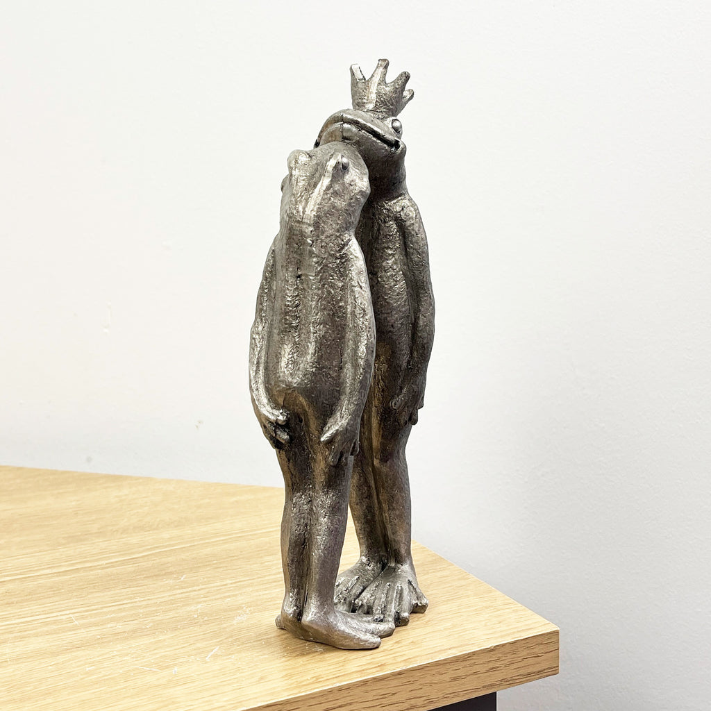 21.5cm Silver Kissing Frogs Ornament - Resin