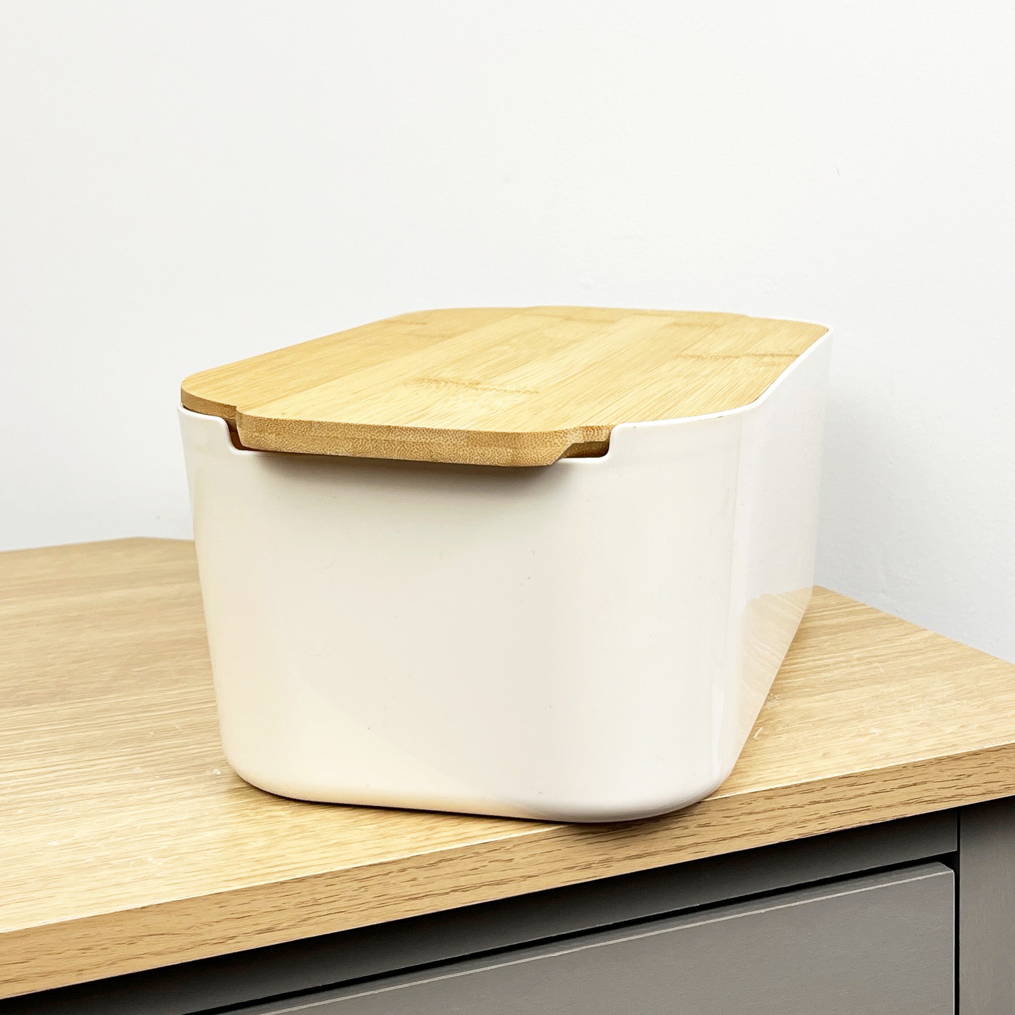 33cm x 12cm Cream Plastic Bread Bin with Wooden Lid