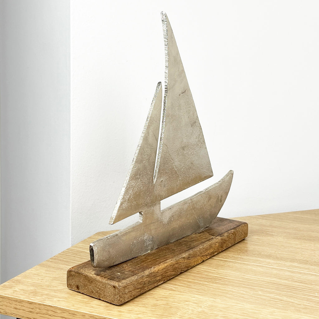 26cm Metal Boat on Wood Ornament