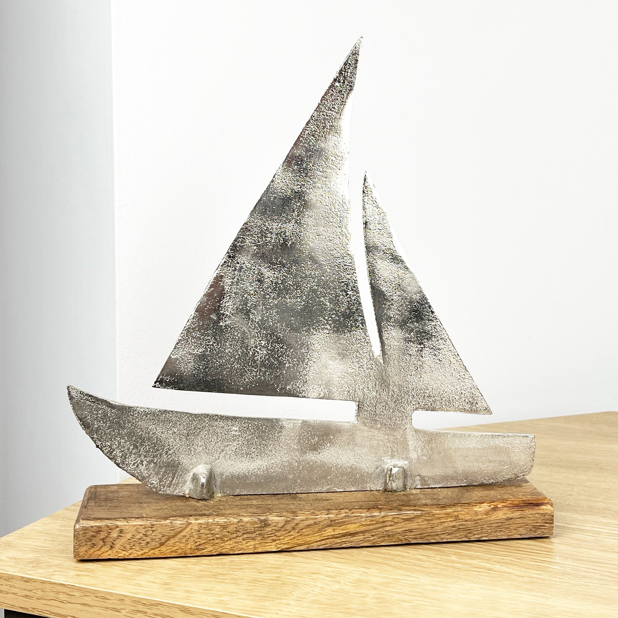 26cm Metal Boat on Wood Ornament