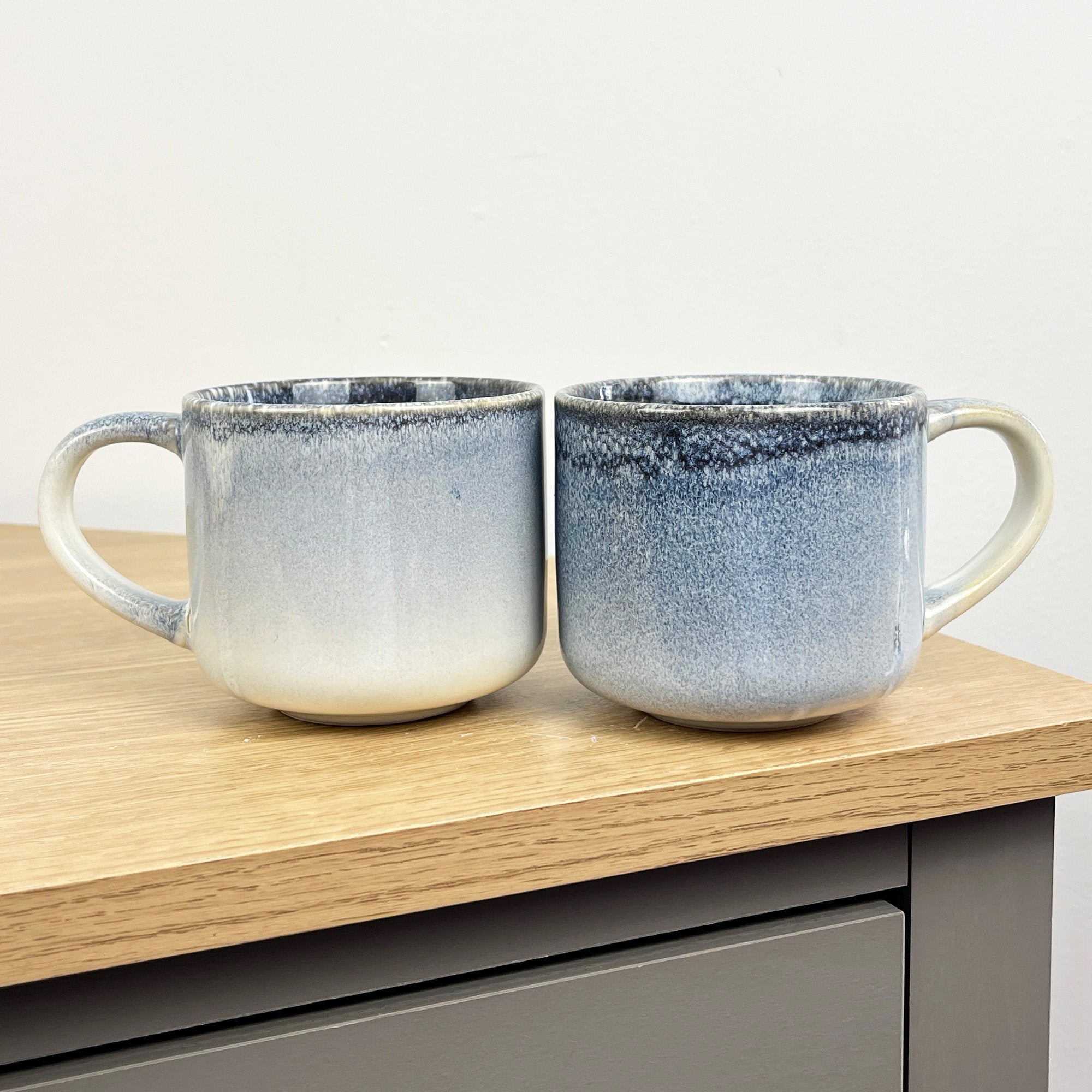 2 x 300ml Reactive Glaze Stoneware Mugs – Blue / Cream