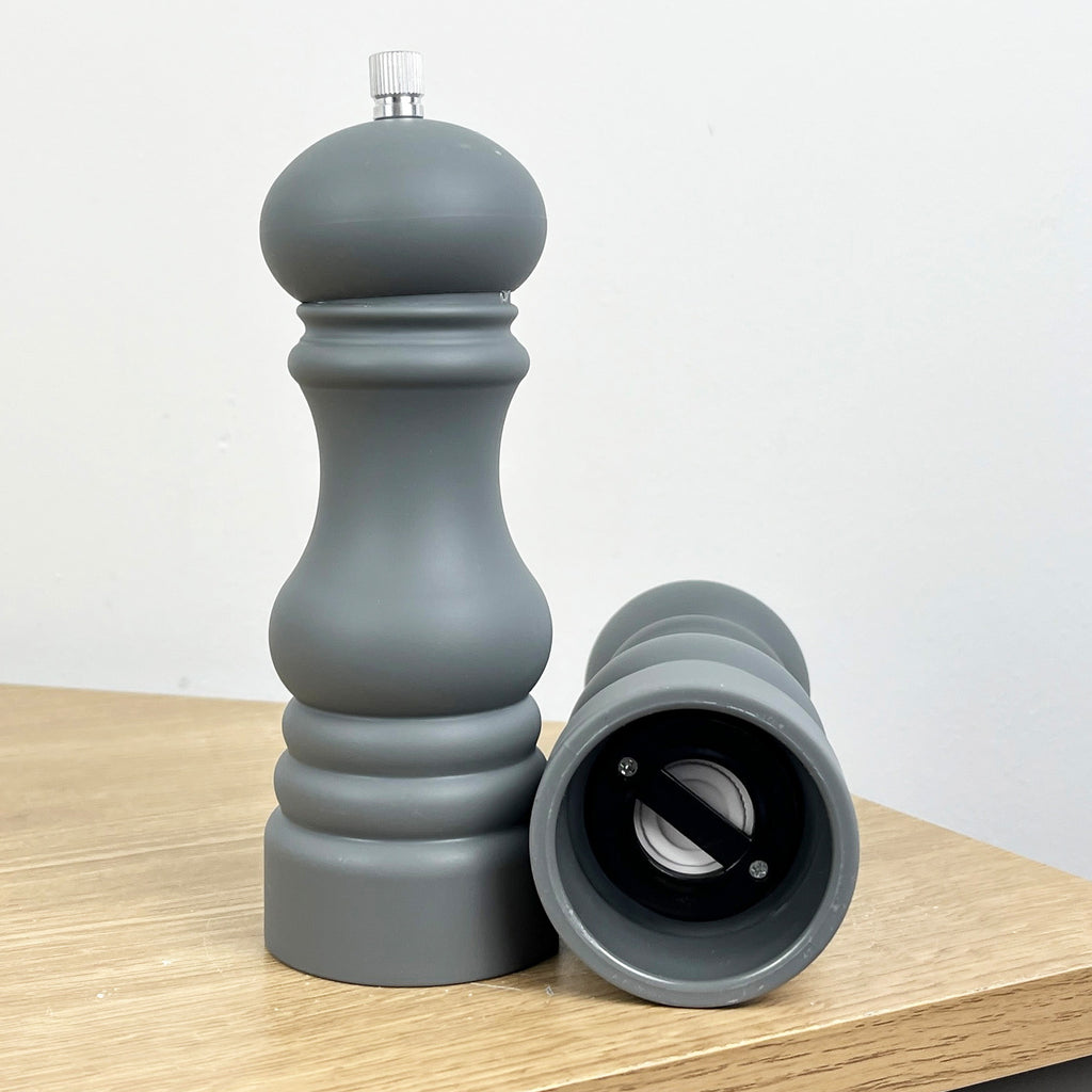 17.5cm Tall Salt and Pepper Grinder Mills - Grey