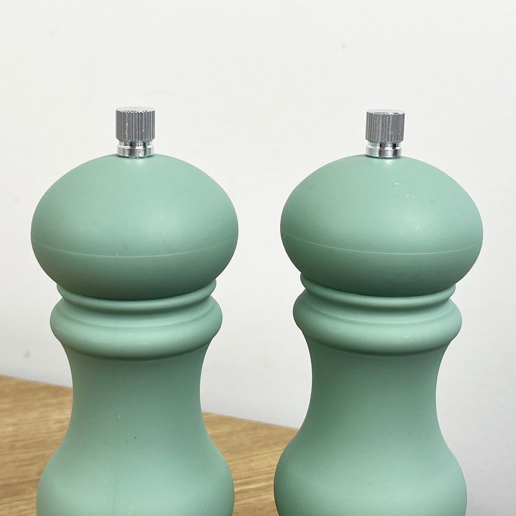 17.5cm Tall Salt and Pepper Grinder Mills - Pastel Green
