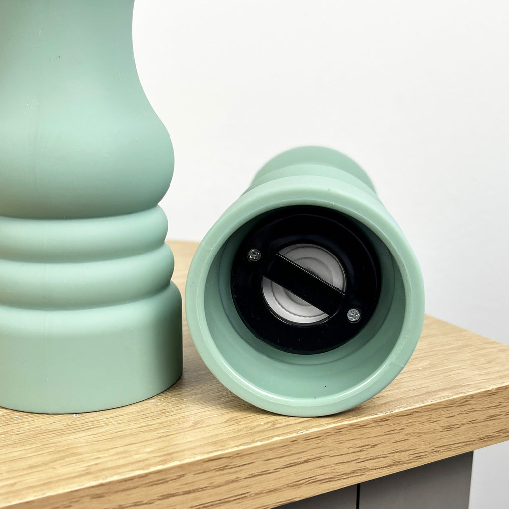 17.5cm Tall Salt and Pepper Grinder Mills - Pastel Green